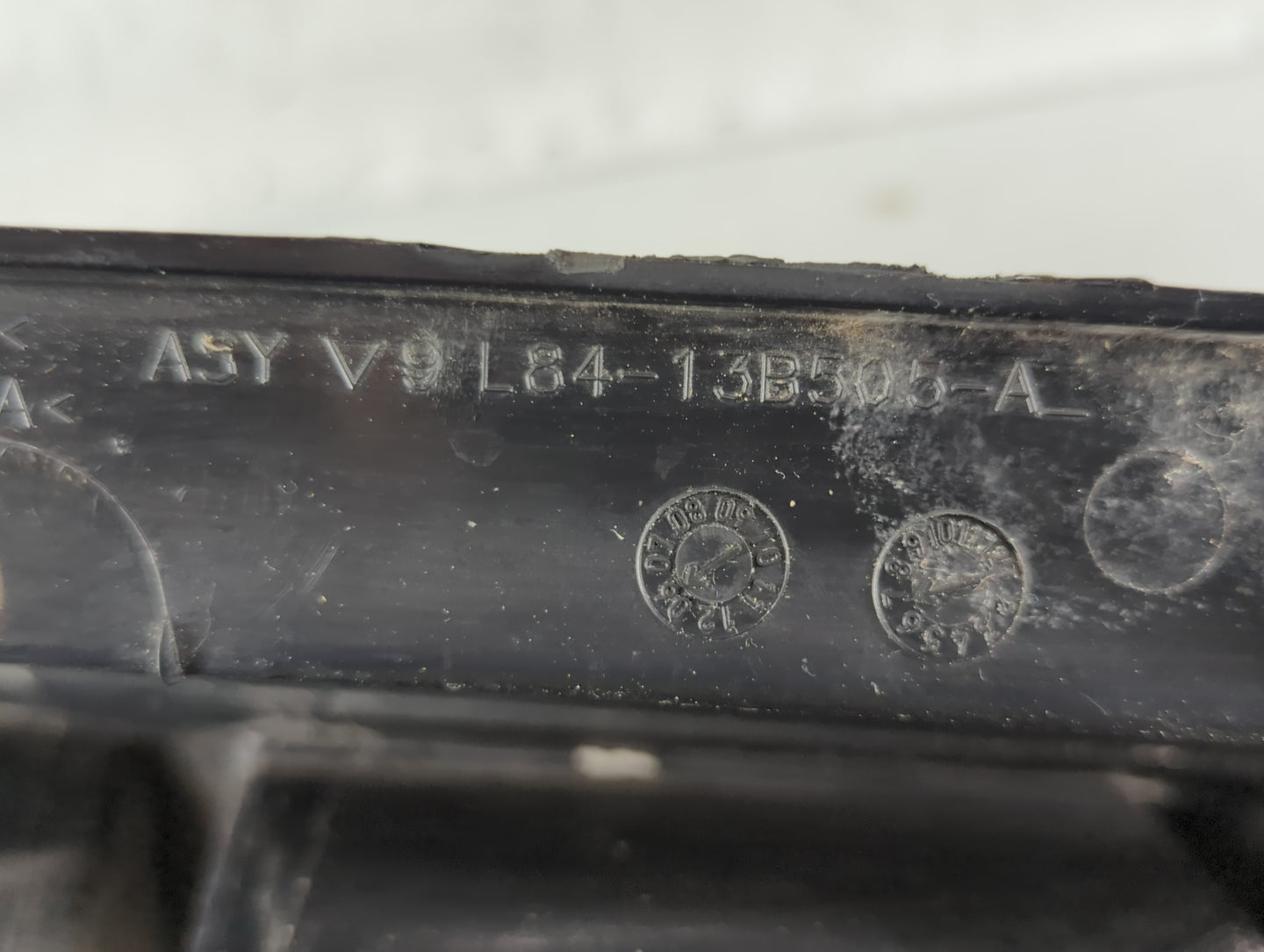 2008-2012 Ford Escape Tail Light Assembly Driver Left OEM P/N:9L84-13B505-A Fits Fits 2008 2009 2010 2011 2012 OEM Used Auto Parts - Oemusedautoparts1.com