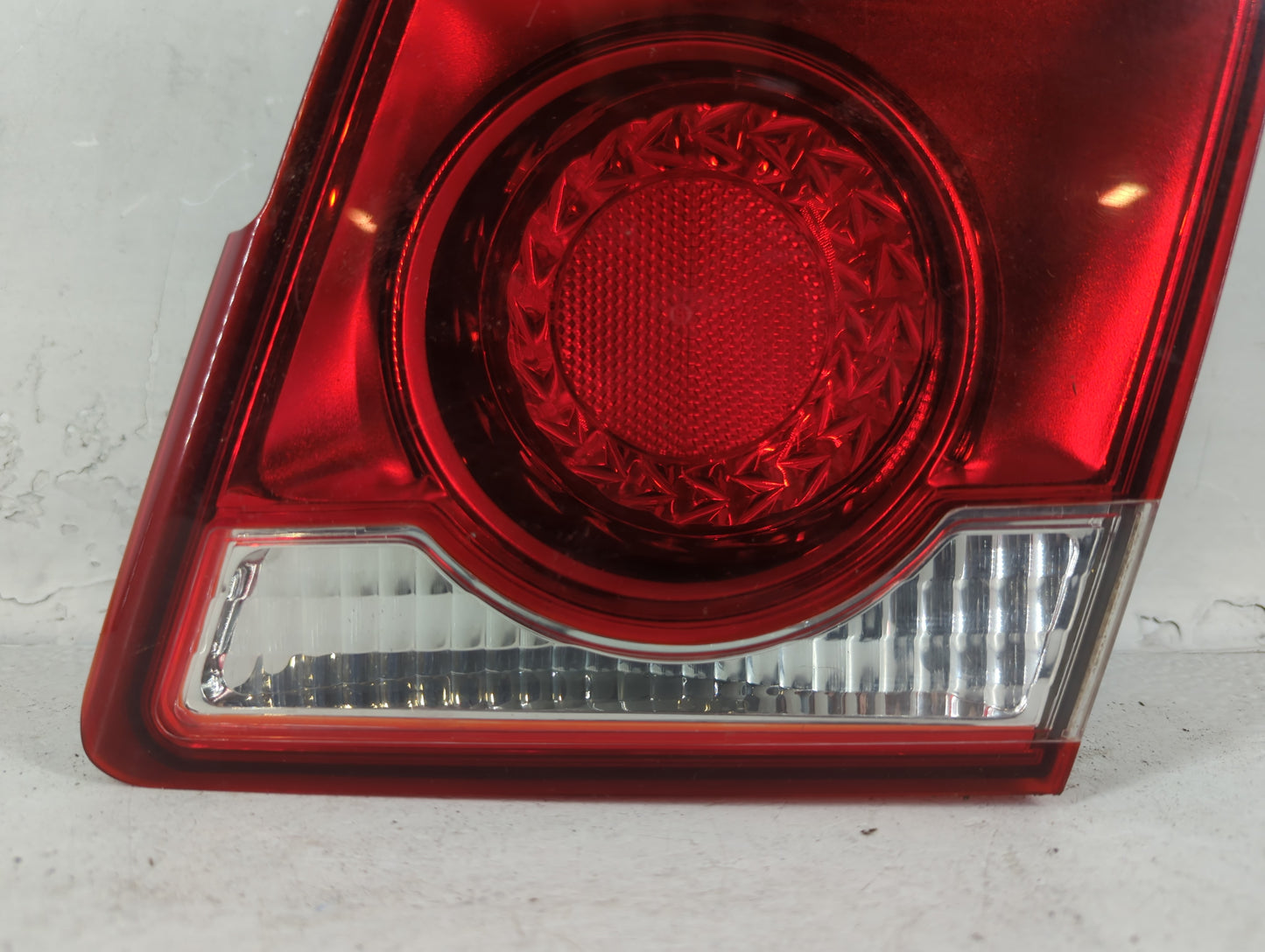 2011-2016 Chevrolet Cruze Tail Light Assembly Passenger Right OEM Fits Fits 2011 2012 2013 2014 2015 2016 OEM Used Auto Parts - Oemusedautoparts1.com
