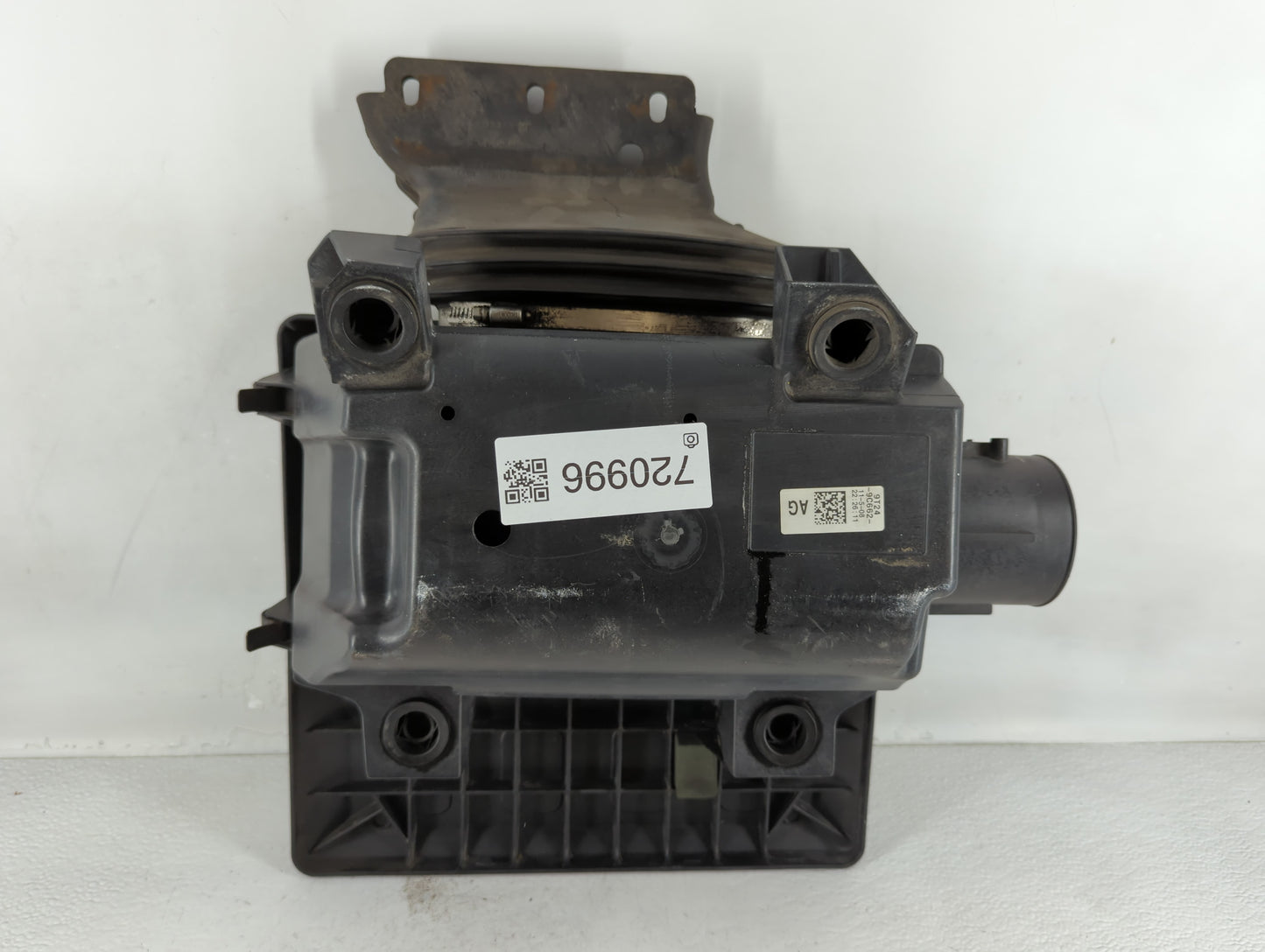 2009-2009 Mazda Tribute Air Cleaner Intake-duct Hose Tube - Oemusedautoparts1.com