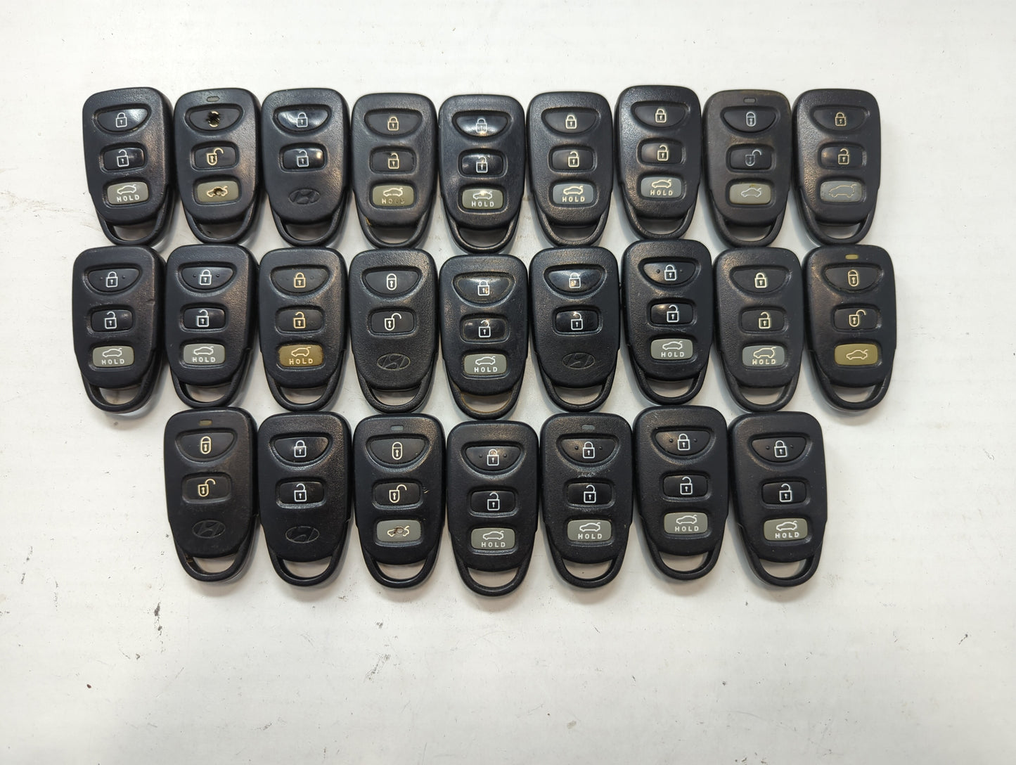 Lot of 25 Hyundai Keyless Entry Remote Fob MIXED FCC IDS MIXED PART - Oemusedautoparts1.com