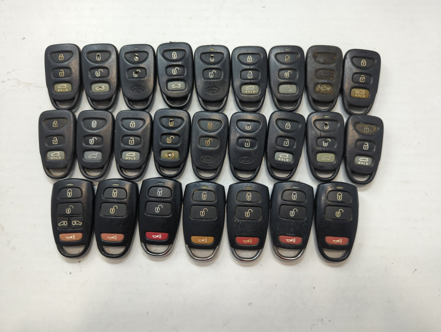 Lot of 25 Kia Keyless Entry Remote Fob MIXED FCC IDS MIXED PART NUMBERS - Oemusedautoparts1.com