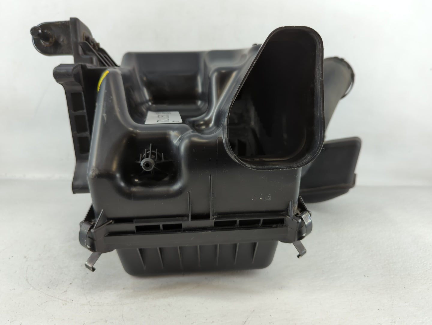 2009-2012 Kia Rondo Air Cleaner Intake-duct Hose Tube - Oemusedautoparts1.com