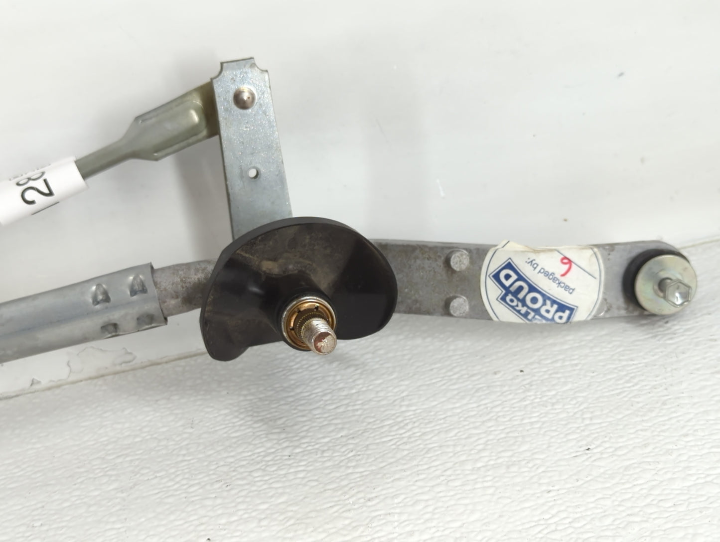 2019 Chrysler 300 WIPER TRANSMISSION - Oemusedautoparts1.com