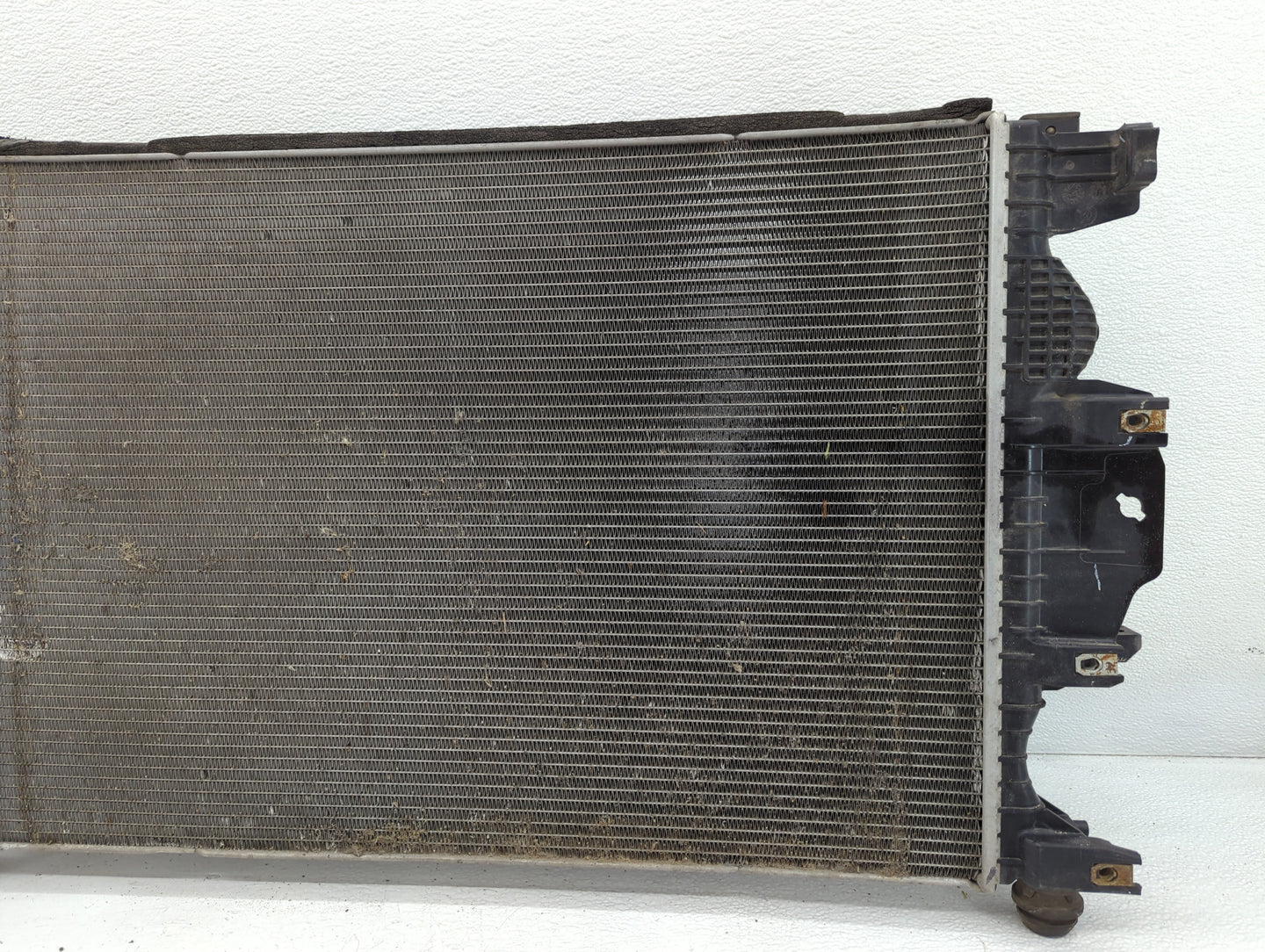 2013-2020 Ford Fusion Engine Cooling Radiator Condensor Fits Fits 2013 2014 2015 2016 2017 2018 2019 2020 OEM Used Auto Parts - Oemusedautoparts1.com