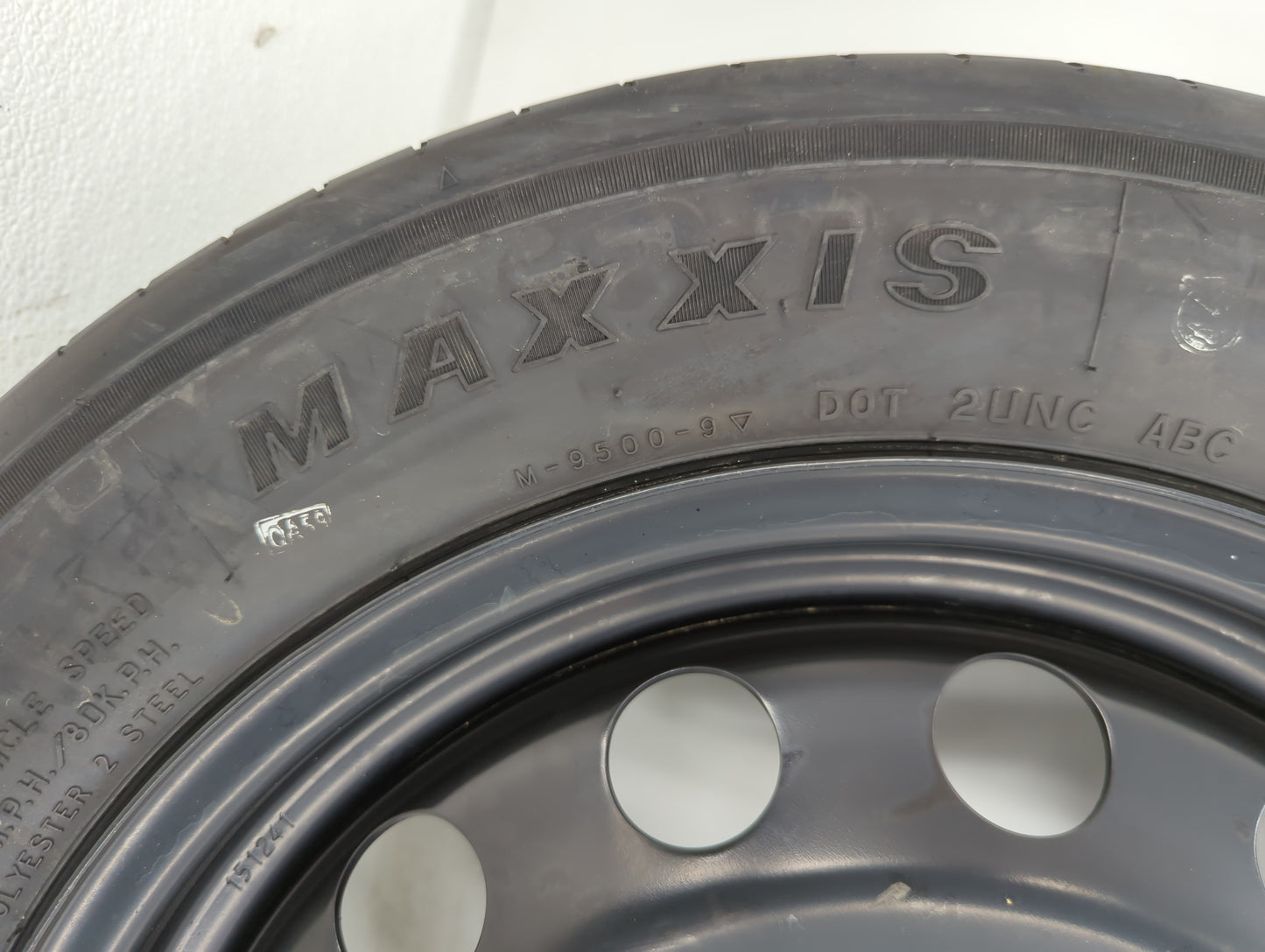 Volkswagen Beetle Spare Donut Tire Wheel Rim Oem - Oemusedautoparts1.com