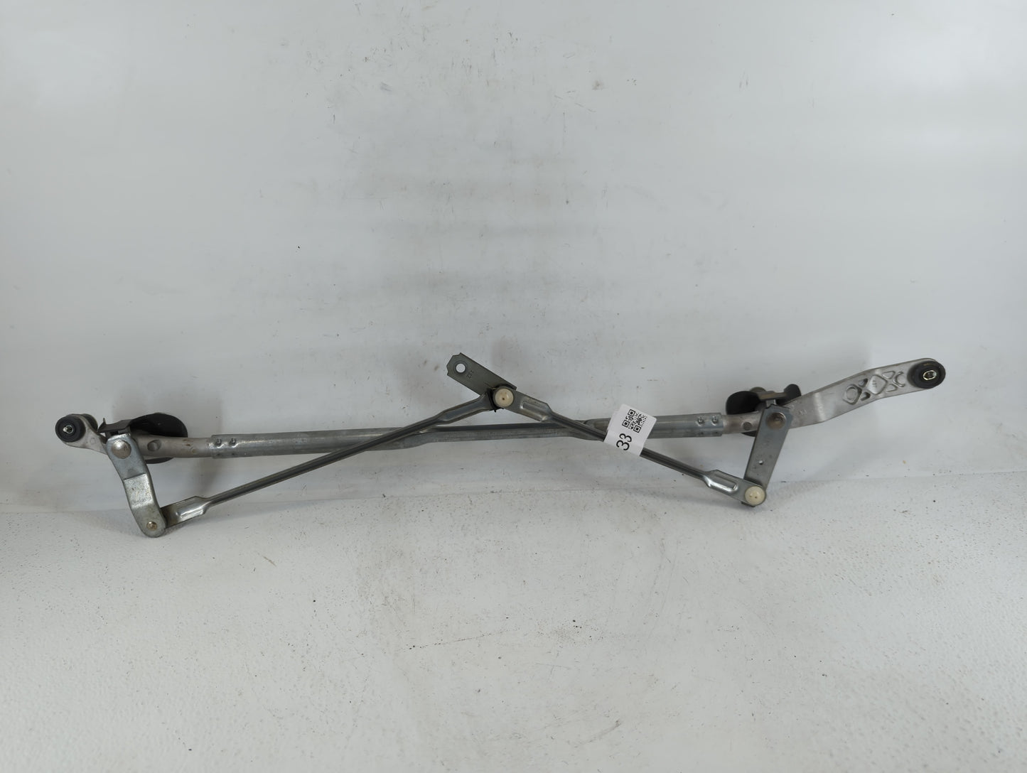 2022 Chrysler 300 Front Windshield Wiper Motor Fits OEM Used Auto Parts - Oemusedautoparts1.com