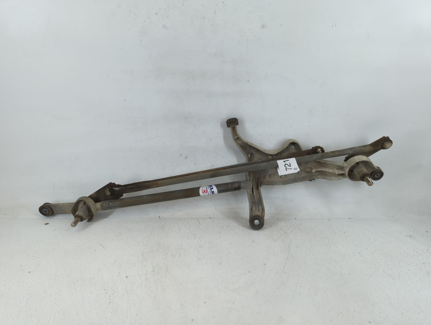 2006-2016 Chevrolet Impala Front Windshield Wiper Motor Fits Fits 2006 2007 2008 2009 2010 2011 2012 2013 2014 2015 2016 OEM Used Auto Parts - Oemusedautoparts1.com