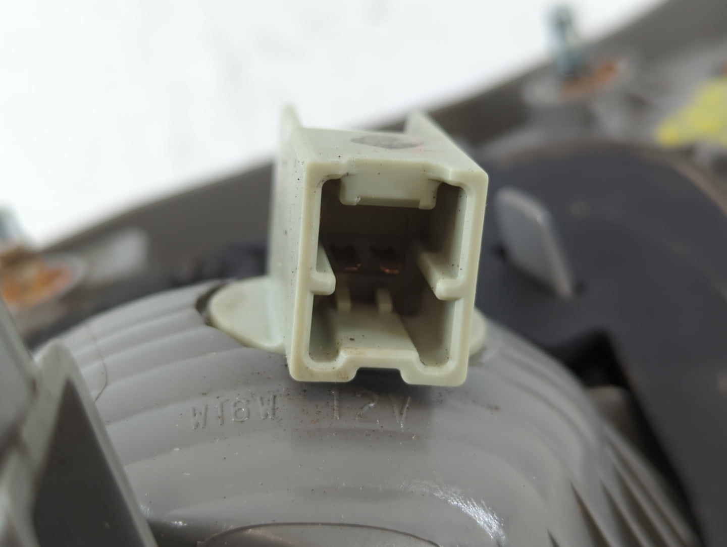 2009-2015 Nissan Rogue Tail Light Assembly Passenger Right OEM P/N:W16W Fits Fits 2009 2010 2011 2012 2013 2014 2015 OEM Used Auto Parts - Oemusedautoparts1.com