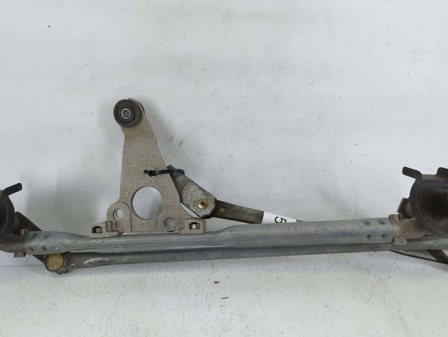 2018 Buick Regal Front Windshield Wiper Motor Fits OEM Used Auto Parts - Oemusedautoparts1.com