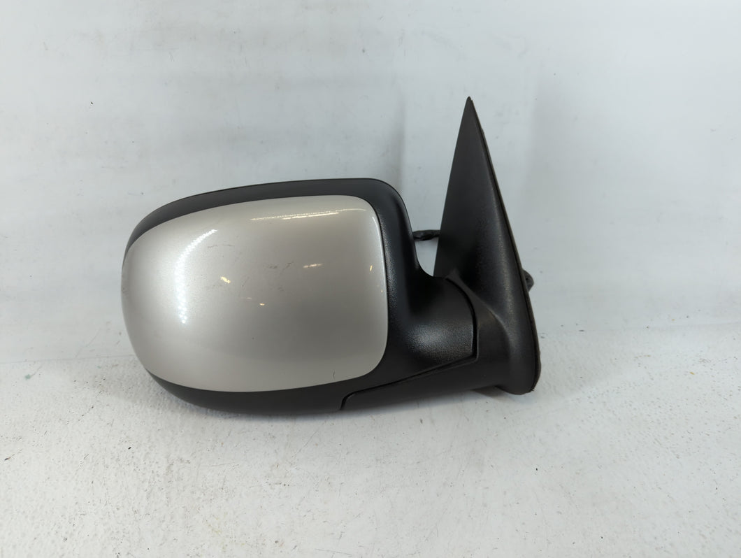 2003-2006 Chevrolet Avalanche 1500 Side Mirror Replacement Passenger Right View Door Mirror P/N:46244BX078 15124857 Fits OEM Used Auto Parts