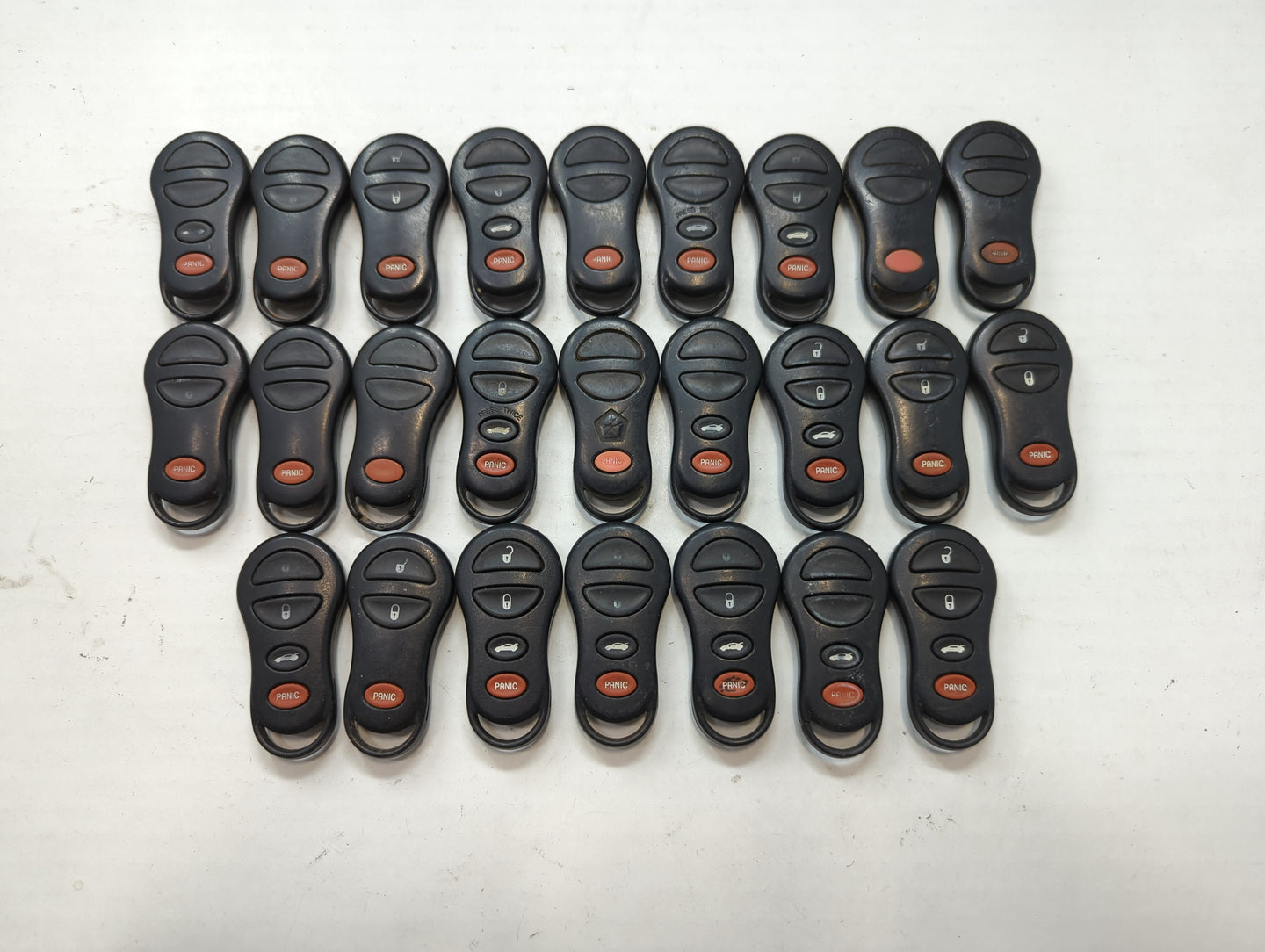 Lot of 25 Dodge Keyless Entry Remote Fob MIXED FCC IDS MIXED PART NUMBERS - Oemusedautoparts1.com
