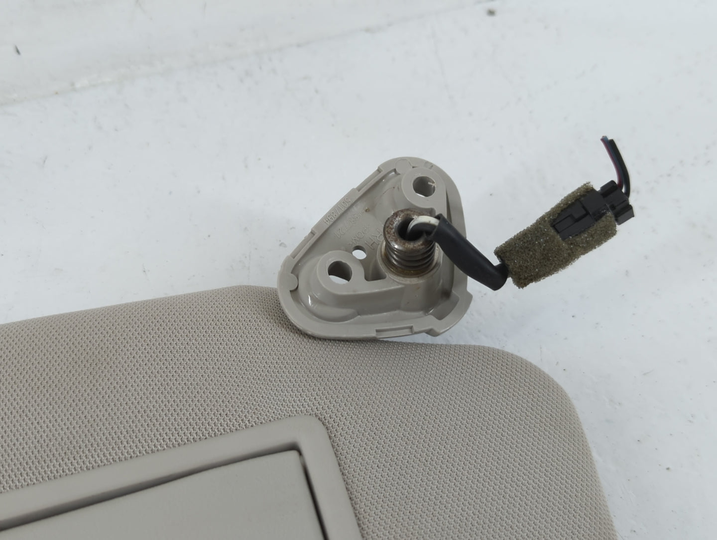 2010-2014 Subaru Legacy Sun Visor Shade Replacement Passenger Right Mirror Fits Fits 2010 2011 2012 2013 2014 OEM Used Auto Parts - Oemusedautoparts1.com