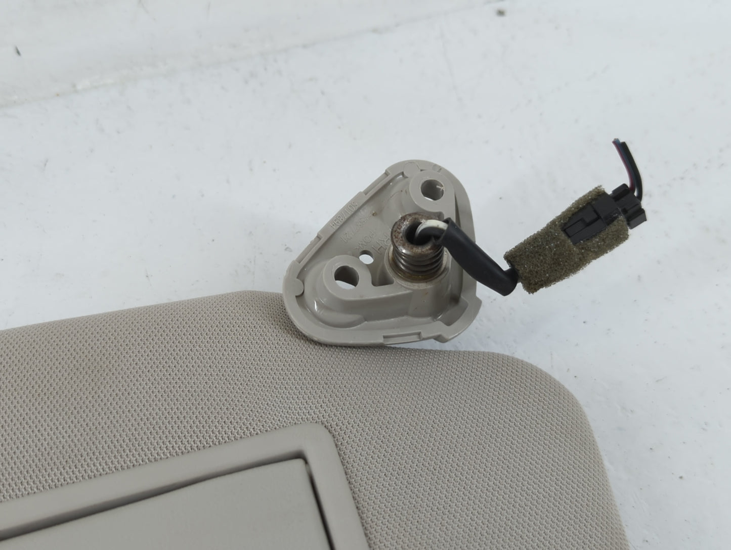 2010-2014 Subaru Legacy Sun Visor Shade Replacement Passenger Right Mirror Fits Fits 2010 2011 2012 2013 2014 OEM Used Auto Parts - Oemusedautoparts1.com