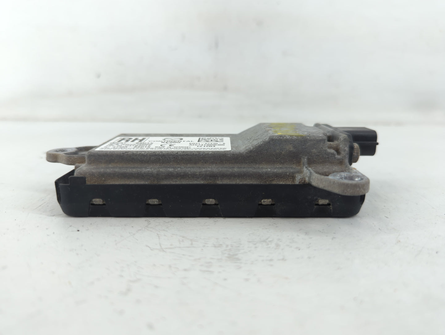 2013-2015 Mazda Cx-5 Chassis Control Module Ccm Bcm Body Control - Oemusedautoparts1.com