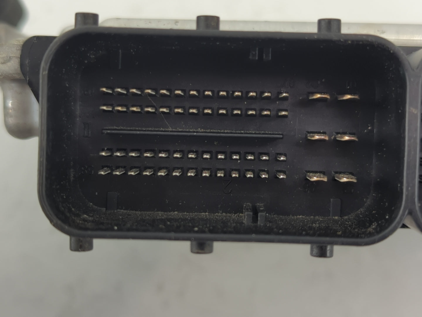 2012-2013 Ford Focus PCM Engine Control Computer ECU ECM PCU OEM P/N:BV61-12B684-BA CM5A-12A650-ASD Fits Fits 2012 2013 OEM Used Auto Parts - Oemusedautoparts1.com