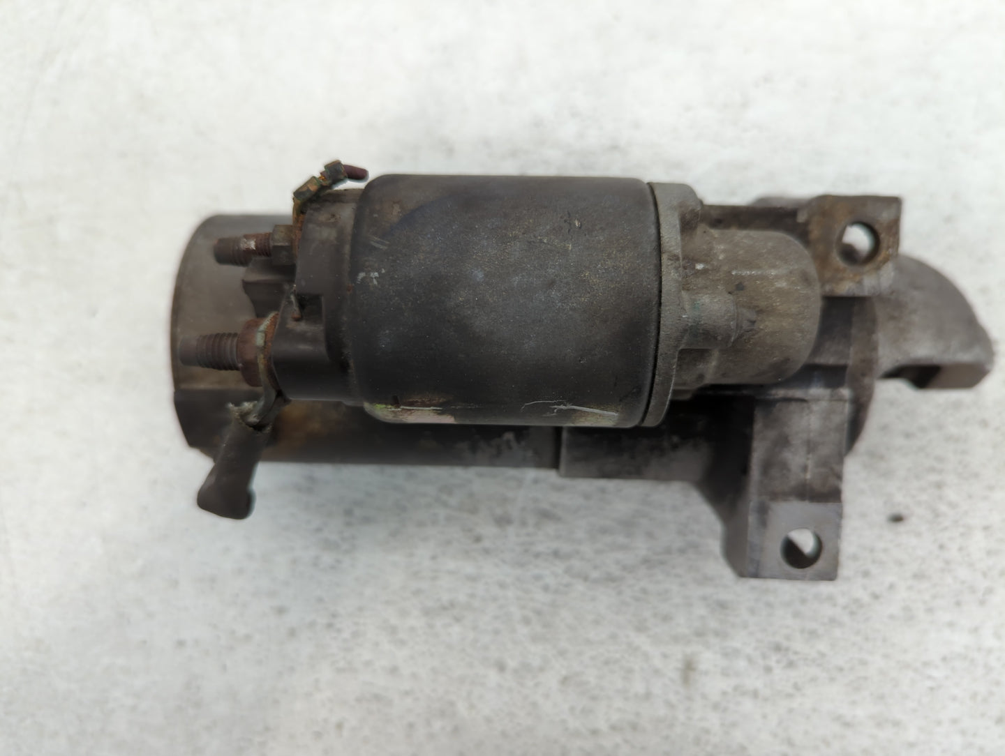 2002-2005 Cadillac Escalade Ext Car Starter Motor Solenoid OEM P/N:12583115 Fits Fits 2000 2001 2002 2003 2004 2005 2006 OEM Used Auto Parts - Oemusedautoparts1.com