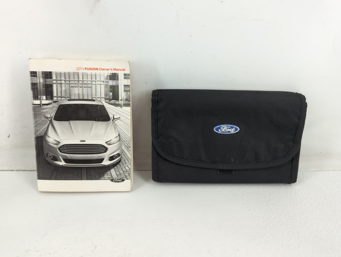 2013 Ford Fusion Owners Manual Book Guide P/N:DE5J 19A321 AA OEM Used Auto Parts - Oemusedautoparts1.com