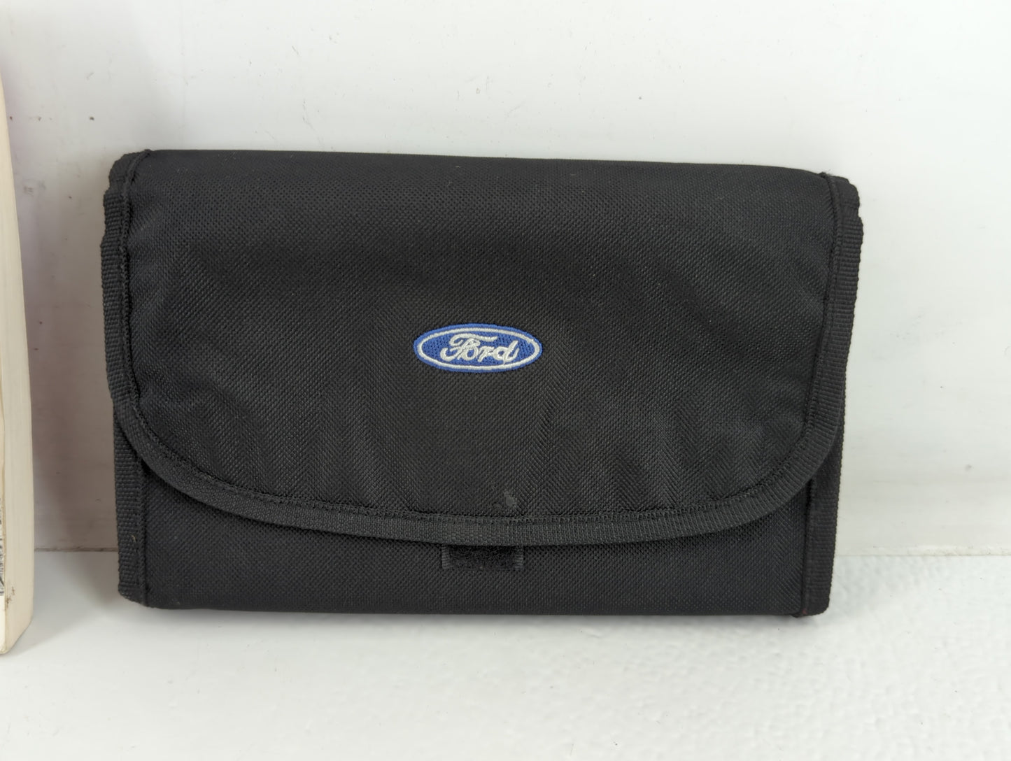 2013 Ford Fusion Owners Manual Book Guide P/N:DE5J 19A321 AA OEM Used Auto Parts - Oemusedautoparts1.com