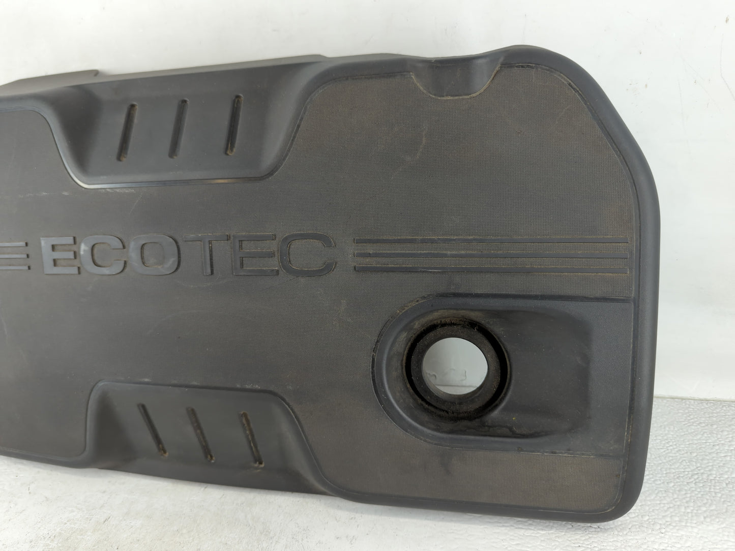 2013 Gmc Terrain Engine Cover - Oemusedautoparts1.com
