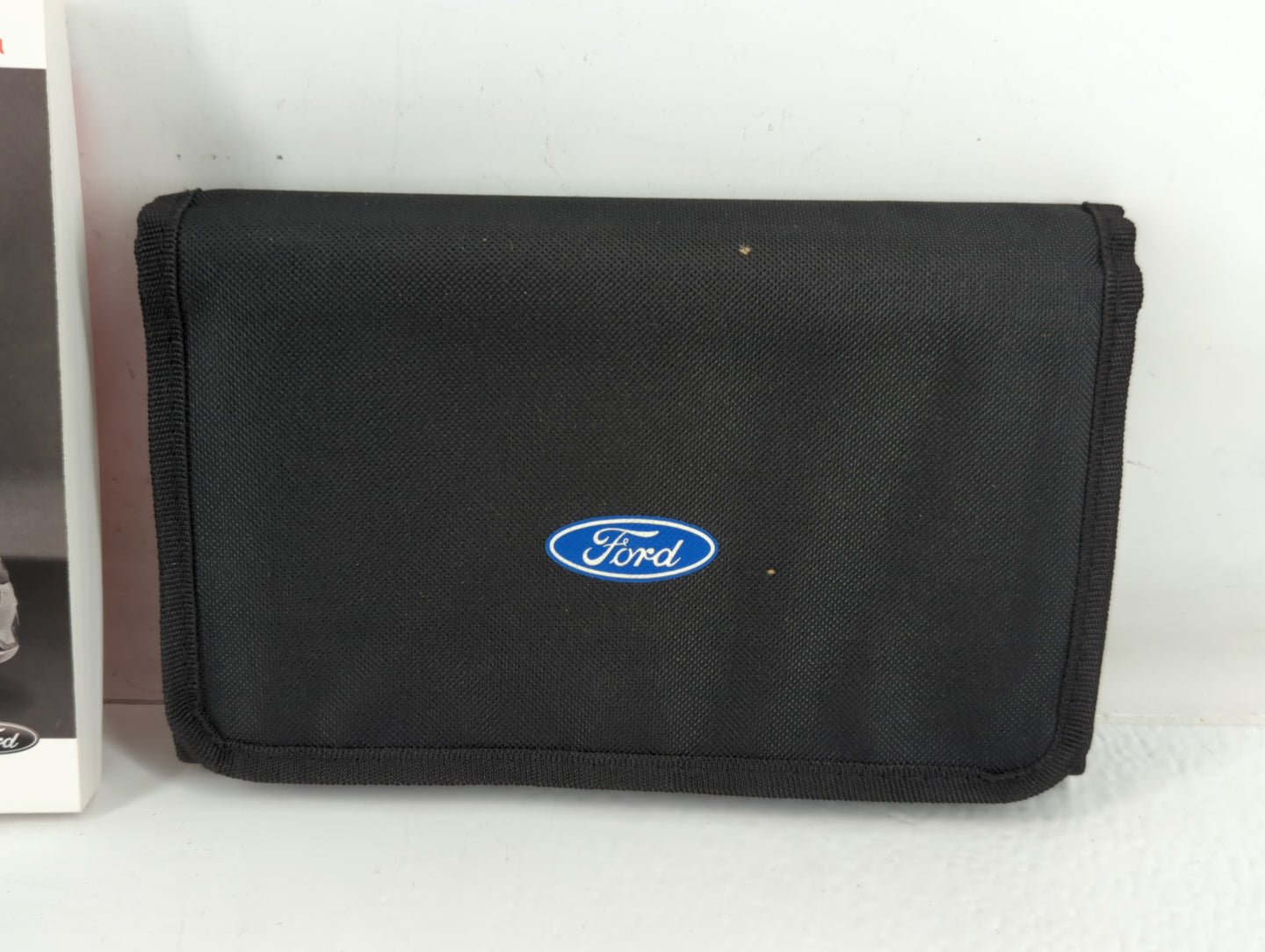 2020 Ford Fusion Owners Manual Book Guide P/N:LE5J 19A321 HB OEM Used Auto Parts - Oemusedautoparts1.com