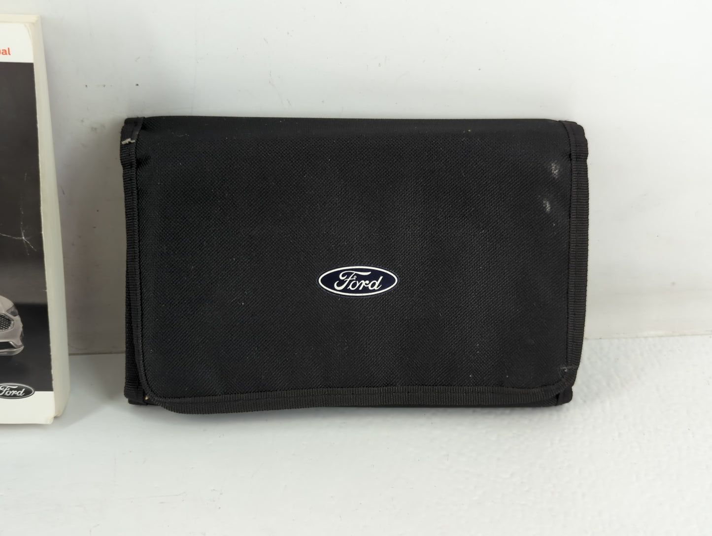 2019 Ford Fusion Owners Manual Book Guide P/N:KE5J 19A321 HA OEM Used Auto Parts - Oemusedautoparts1.com