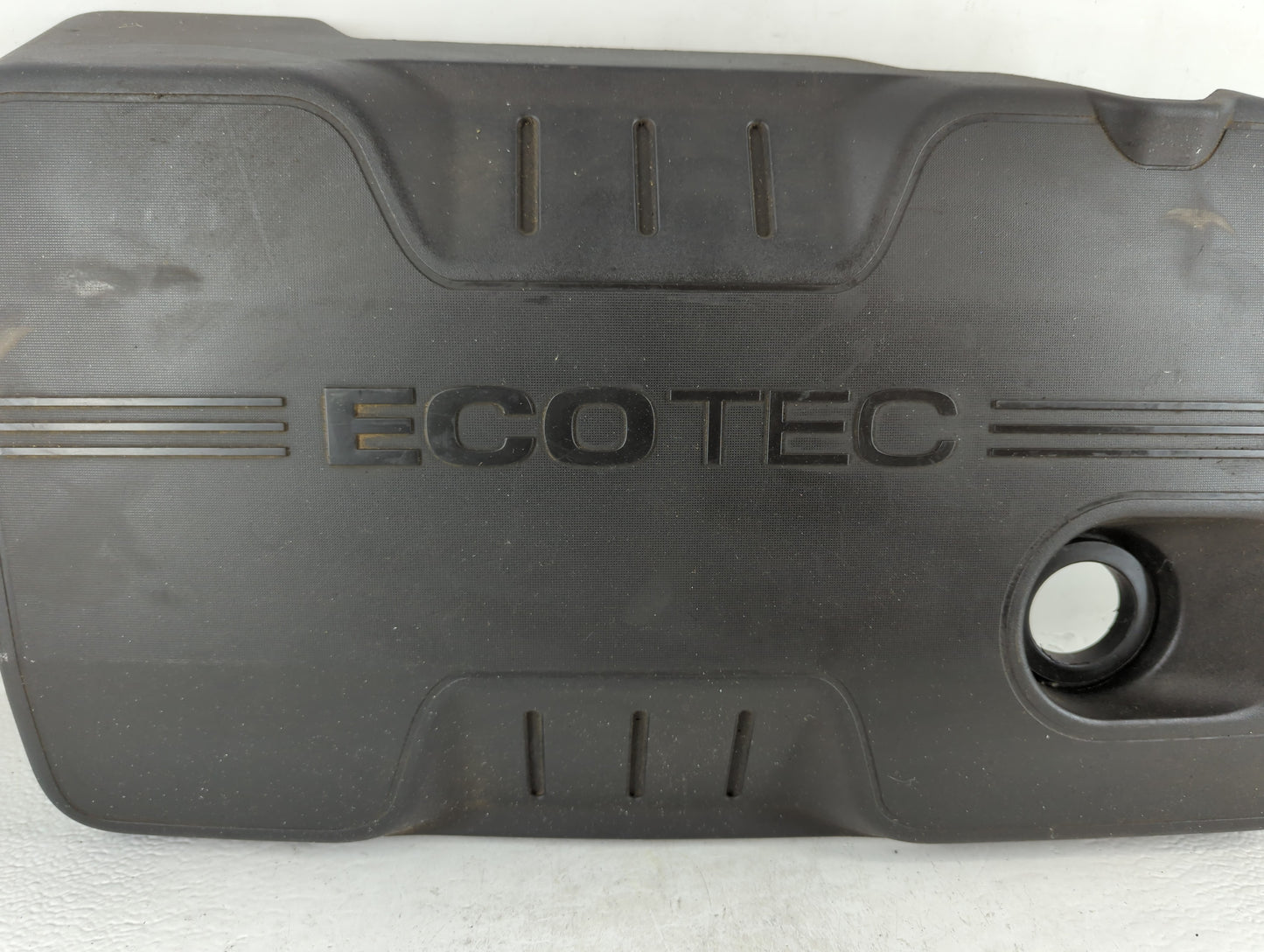 2010 Chevrolet Equinox Engine Cover - Oemusedautoparts1.com