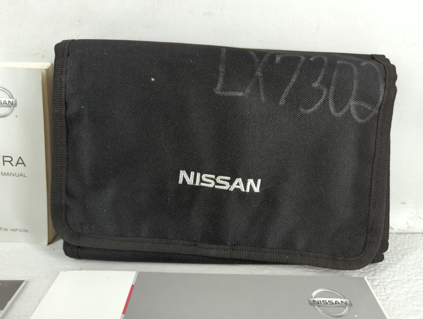 2015 Nissan Sentra Owners Manual Book Guide OEM Used Auto Parts - Oemusedautoparts1.com