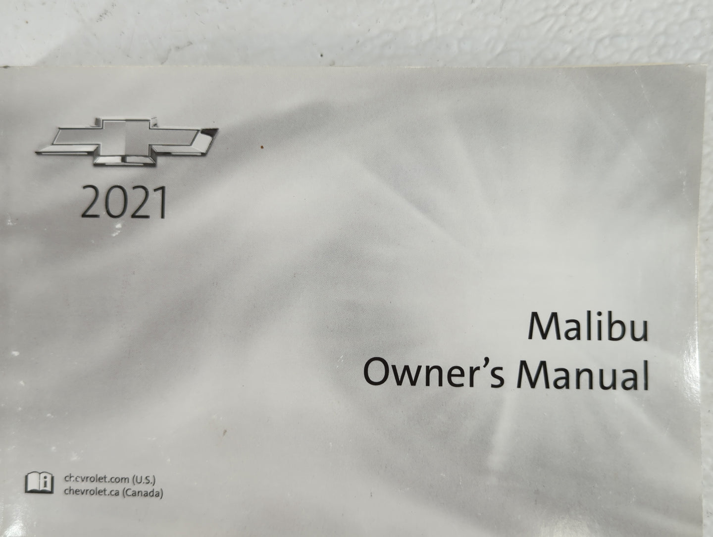2021 Chevrolet Malibu Owners Manual Book Guide P/N:84523389 A OEM Used Auto Parts - Oemusedautoparts1.com