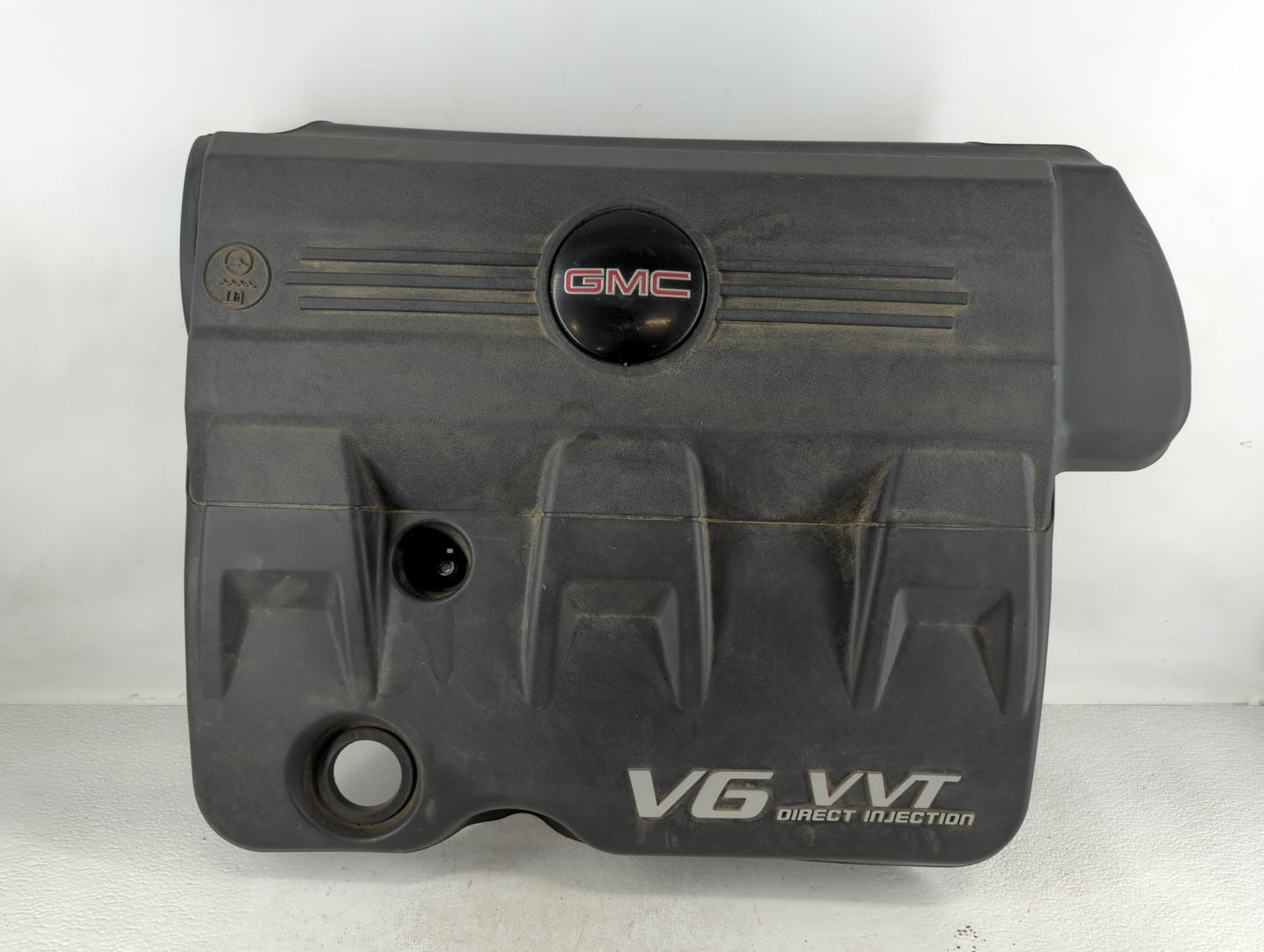 2010 Gmc Terrain Engine Cover - Oemusedautoparts1.com