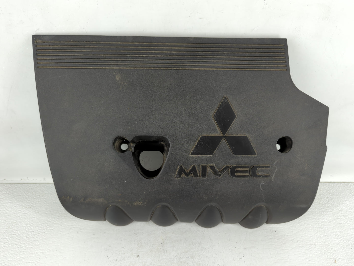 2015 Mitsubishi Outlander Engine Cover - Oemusedautoparts1.com