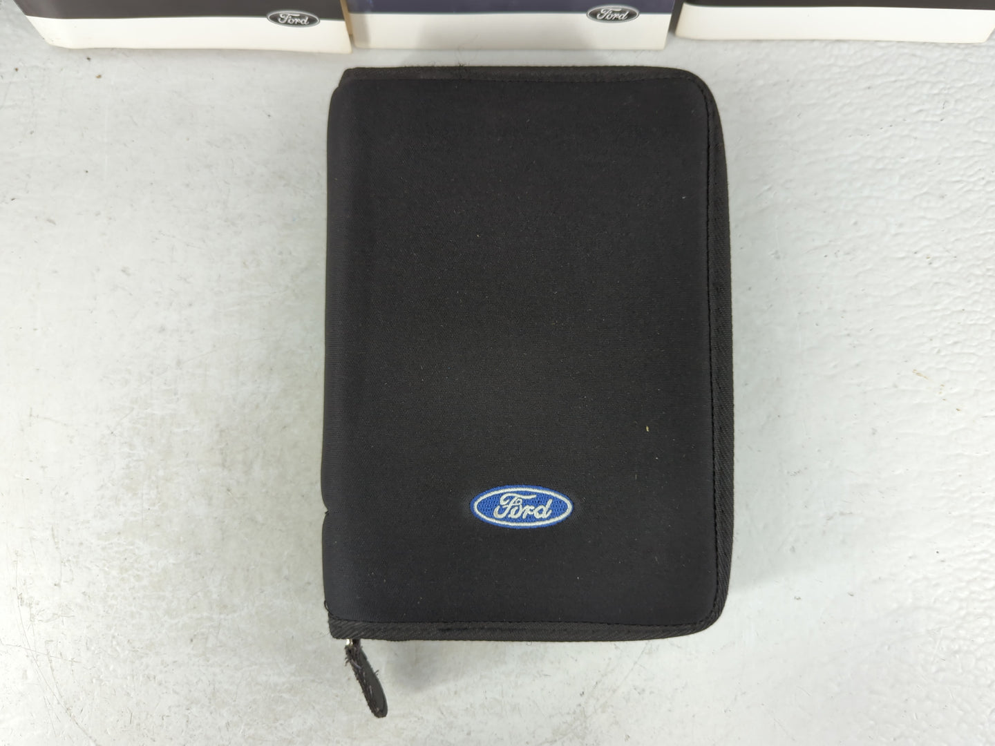 2013 Ford Escape Owners Manual Book Guide P/N:DJ5J 19A321 AA OEM Used Auto Parts - Oemusedautoparts1.com