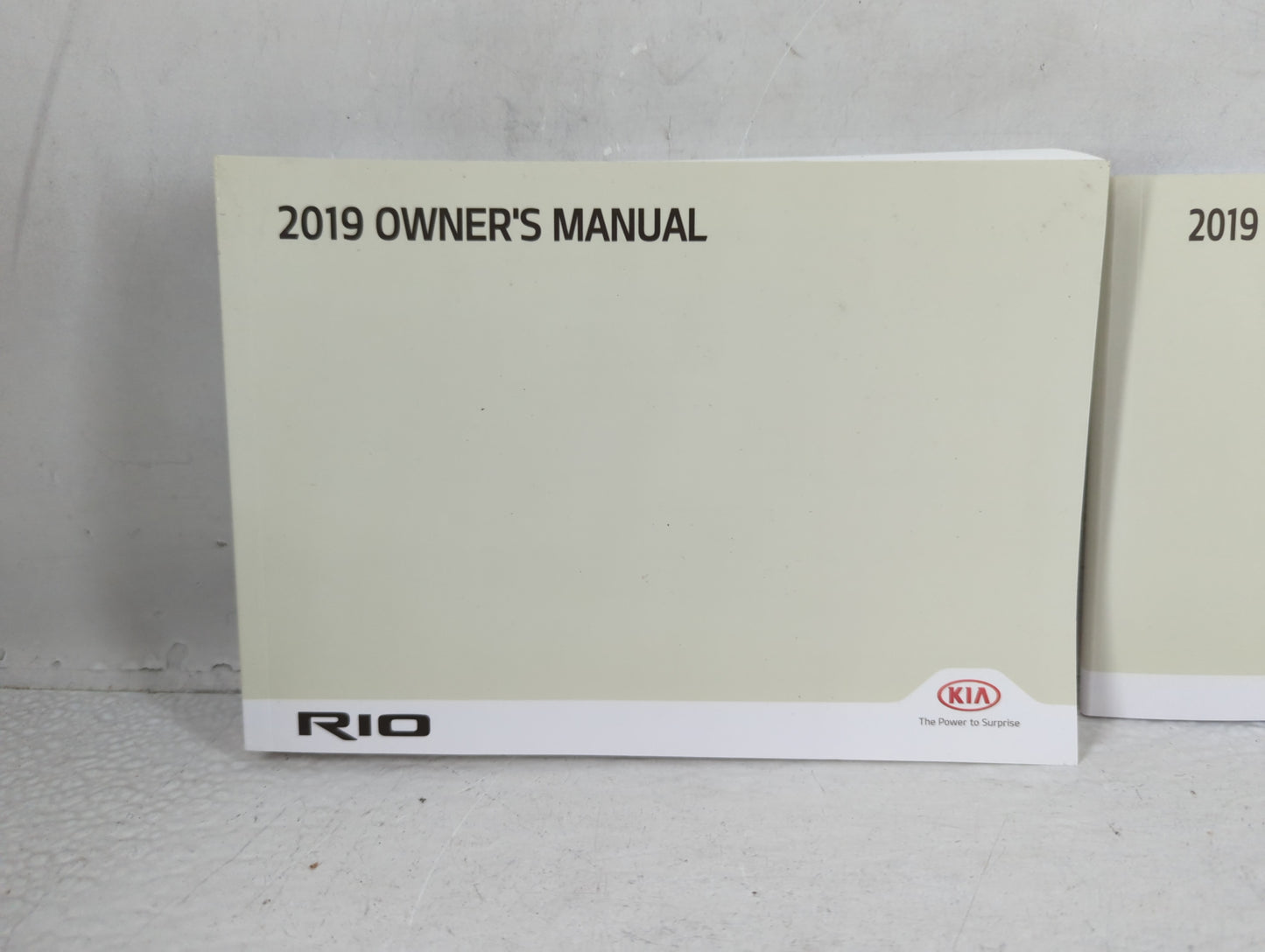 2019 Kia Rio Owners Manual Book Guide P/N:H9S5-EE95C OEM Used Auto Parts - Oemusedautoparts1.com
