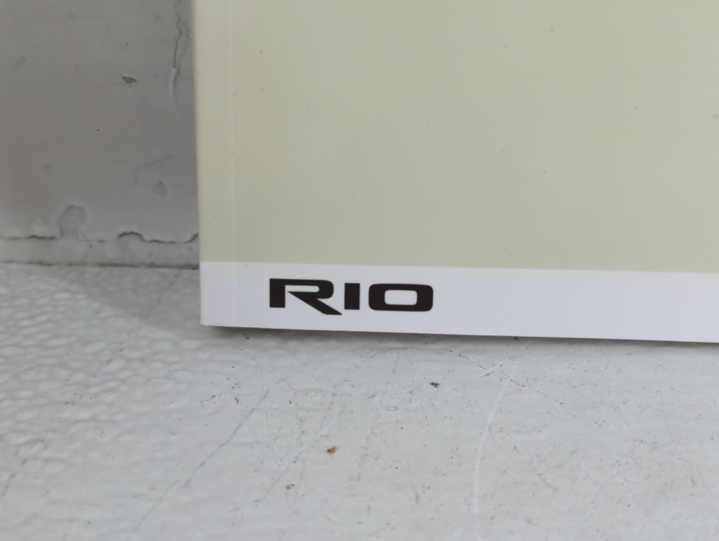 2019 Kia Rio Owners Manual Book Guide P/N:H9S5-EE95C OEM Used Auto Parts - Oemusedautoparts1.com
