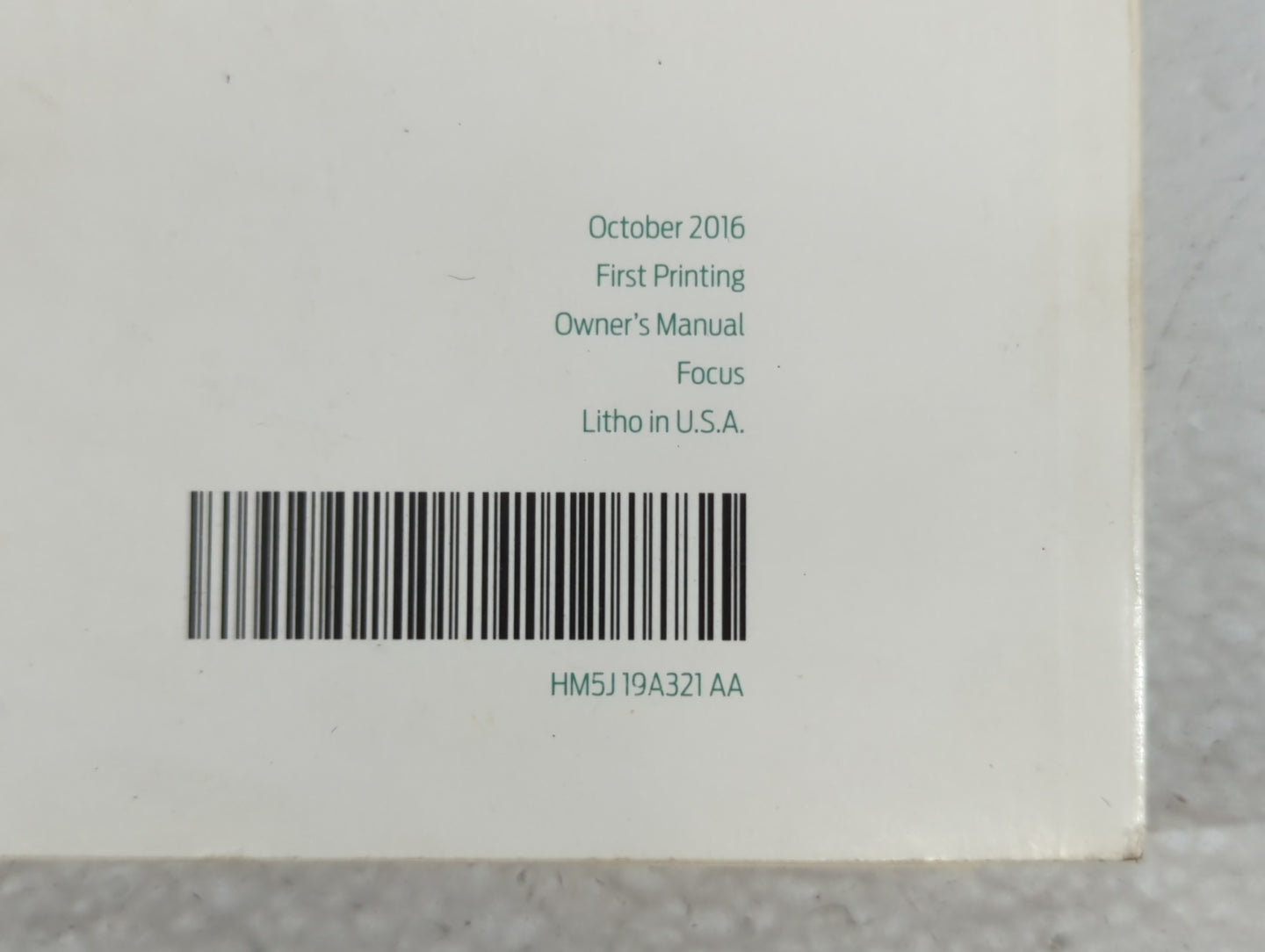 2017 Ford Focus Owners Manual Book Guide P/N:HM5J 19A321 AA OEM Used Auto Parts - Oemusedautoparts1.com