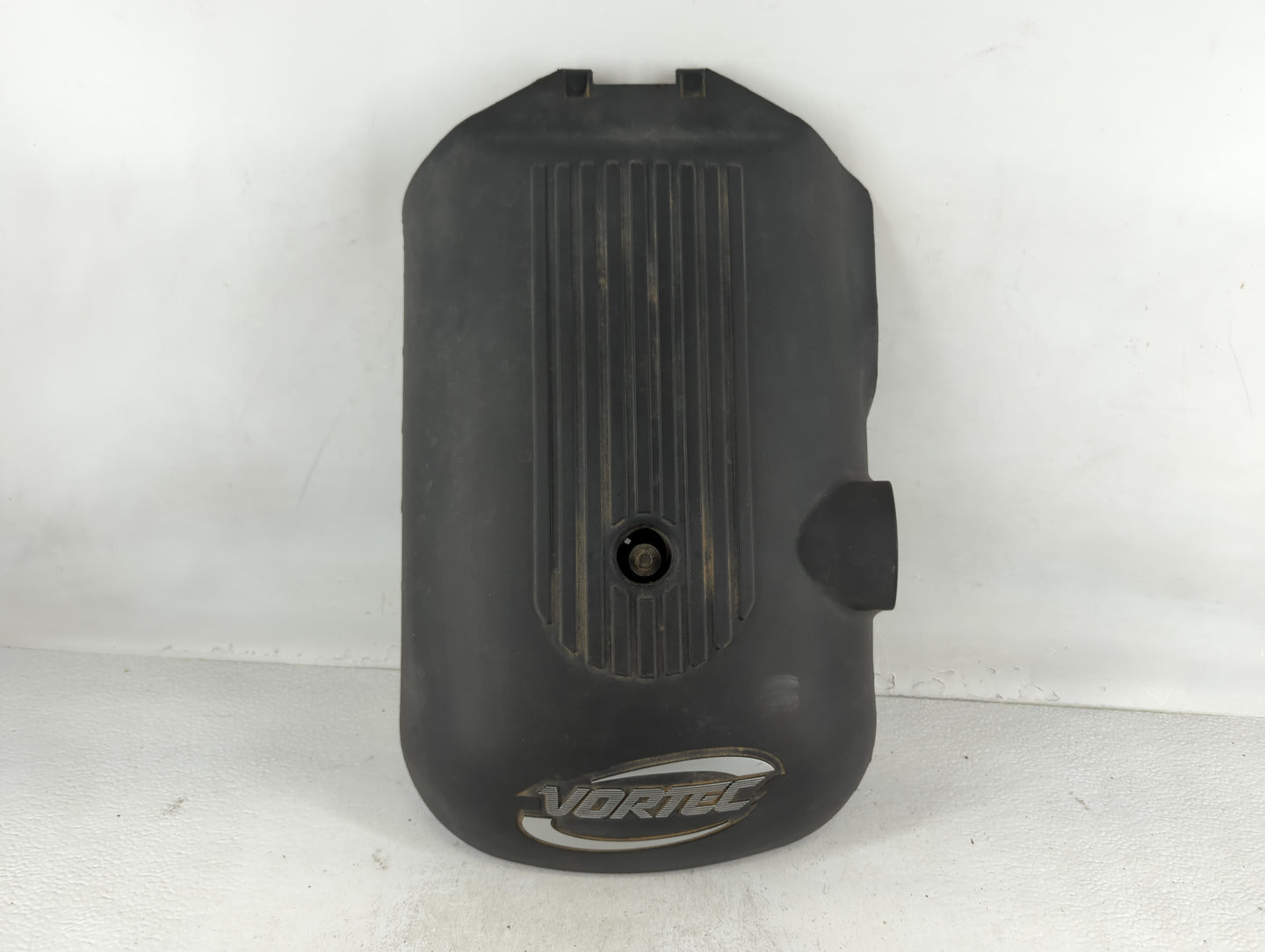 2005 Gmc Sierra 2500 Engine Cover - Oemusedautoparts1.com