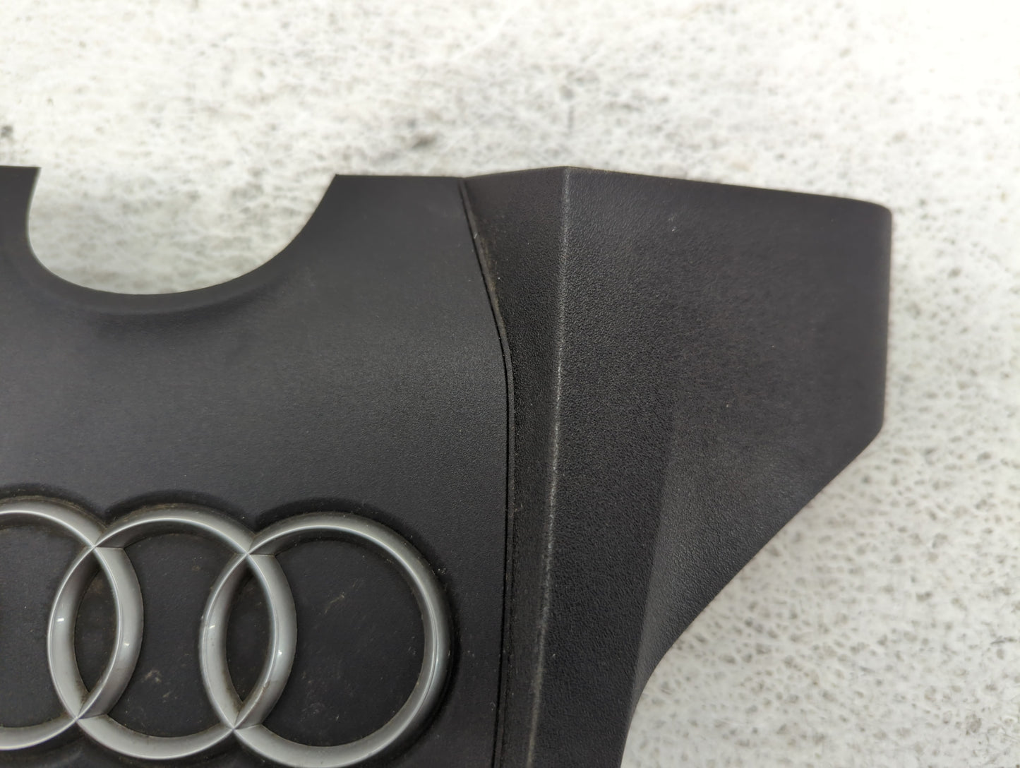 2012 Audi A6 Engine Cover - Oemusedautoparts1.com