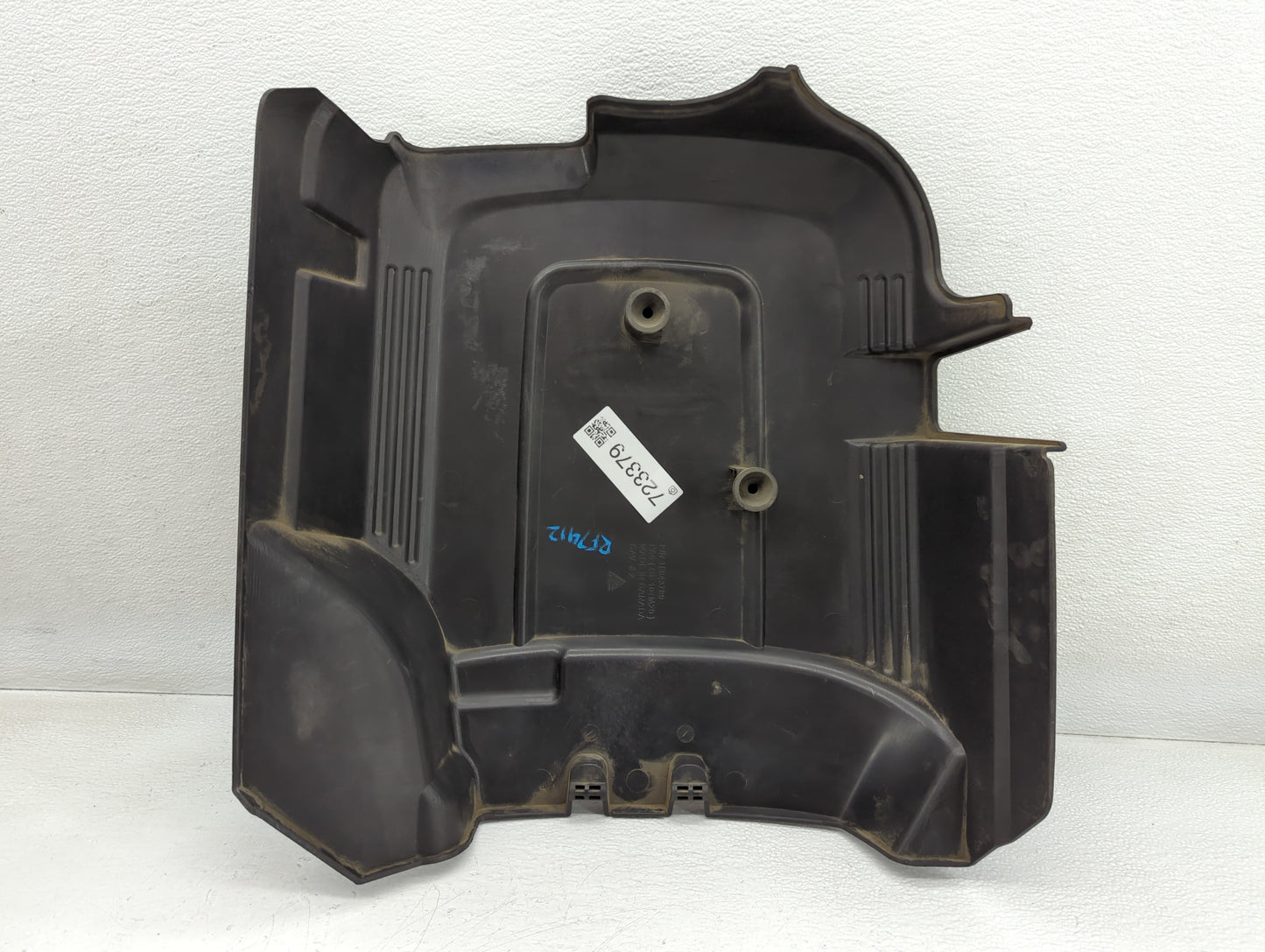 2008 Chevrolet Tahoe Engine Cover - Oemusedautoparts1.com
