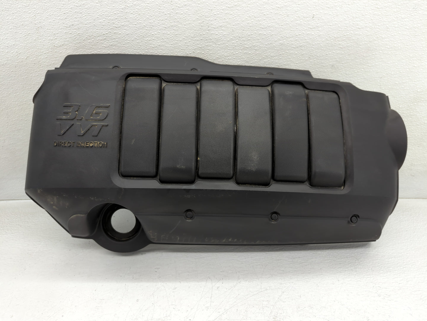 2012 Buick Enclave Engine Cover - Oemusedautoparts1.com