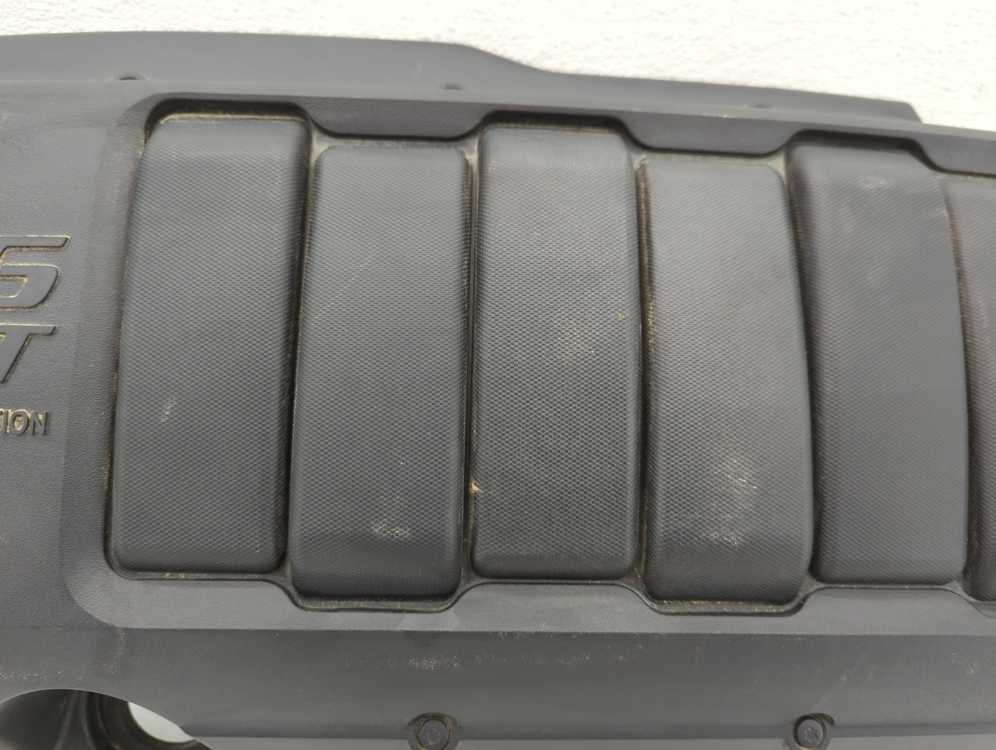 2012 Buick Enclave Engine Cover - Oemusedautoparts1.com