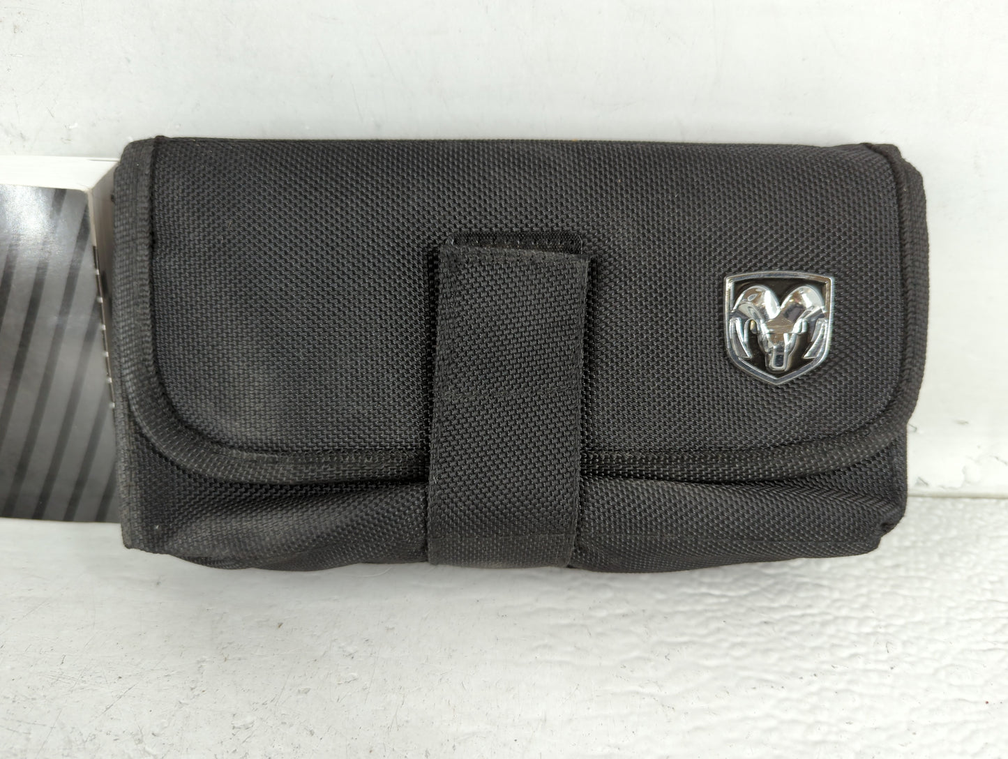 2009 Dodge Charger Owners Manual Book Guide P/N:81-226-0920 OEM Used Auto Parts - Oemusedautoparts1.com