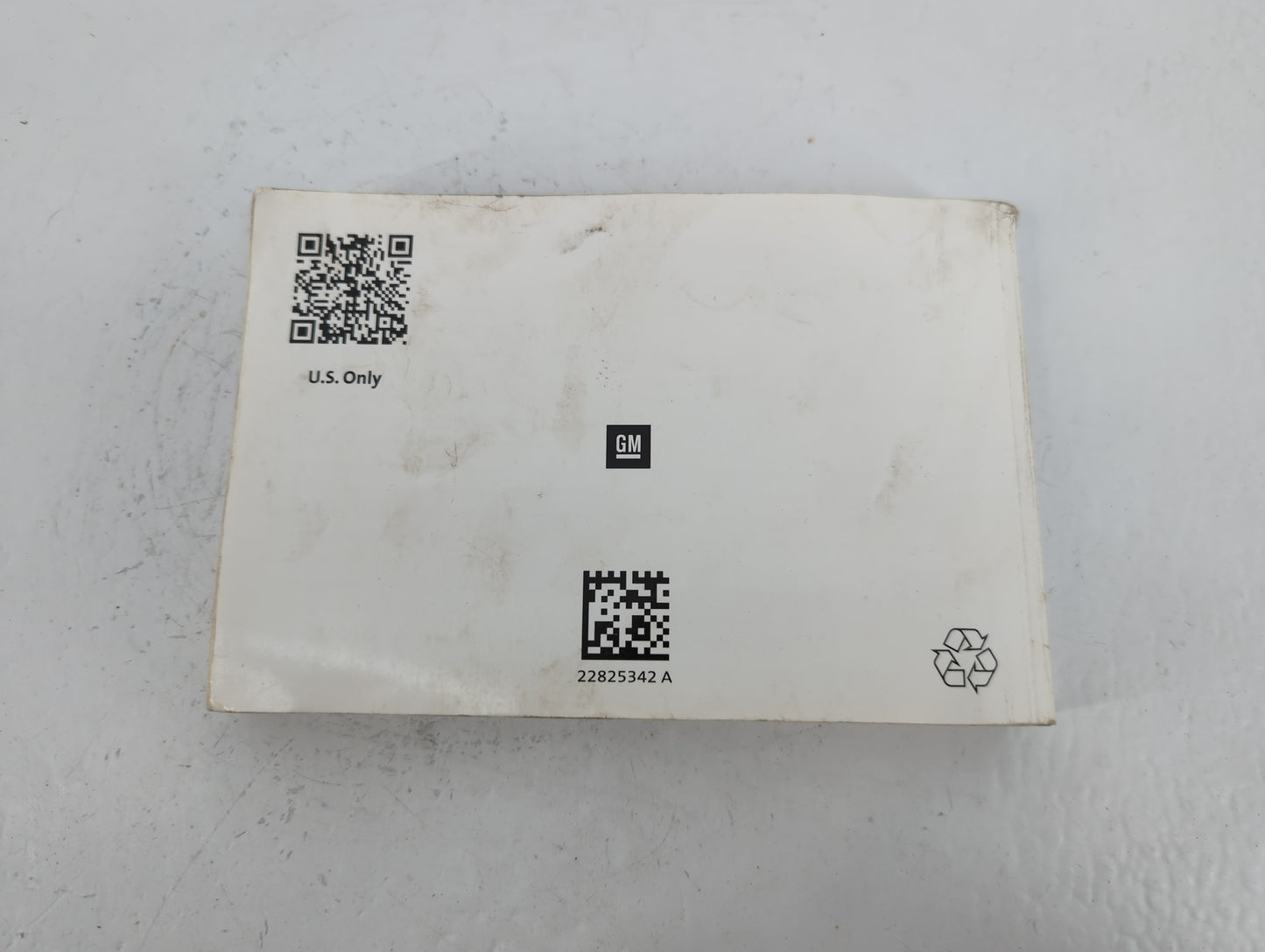 2014 Chevrolet Impala Owners Manual Book Guide P/N:22825342 A OEM Used Auto Parts - Oemusedautoparts1.com