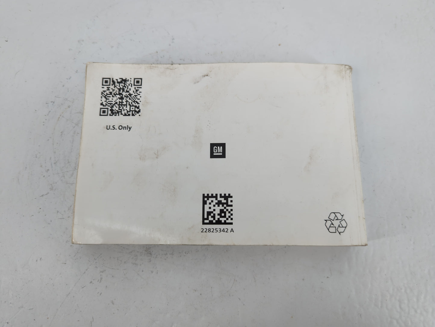 2014 Chevrolet Impala Owners Manual Book Guide P/N:22825342 A OEM Used Auto Parts - Oemusedautoparts1.com