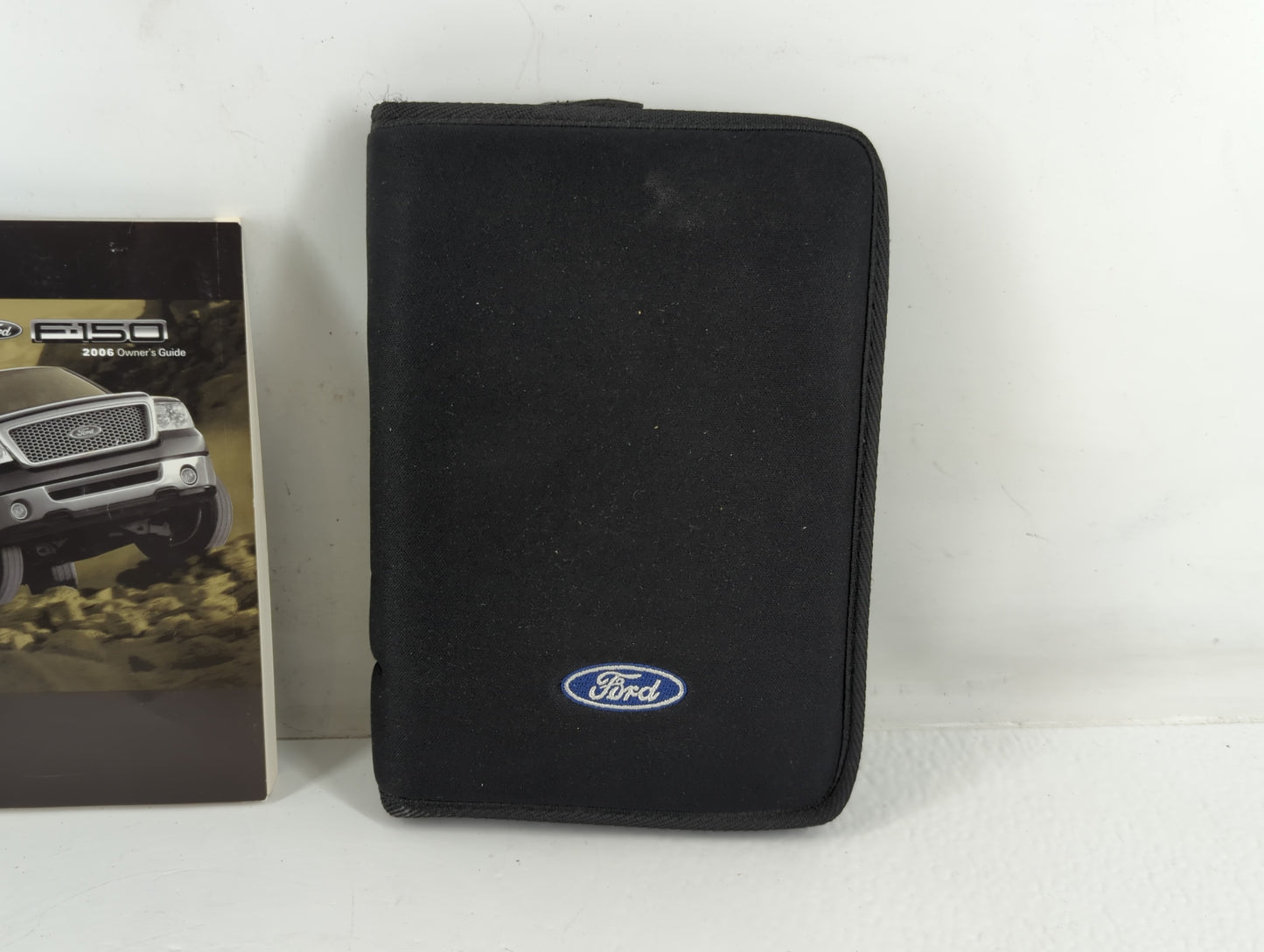 2006 Ford F-150 Owners Manual Book Guide P/N:6L3J-19A321-AA OEM Used Auto Parts - Oemusedautoparts1.com