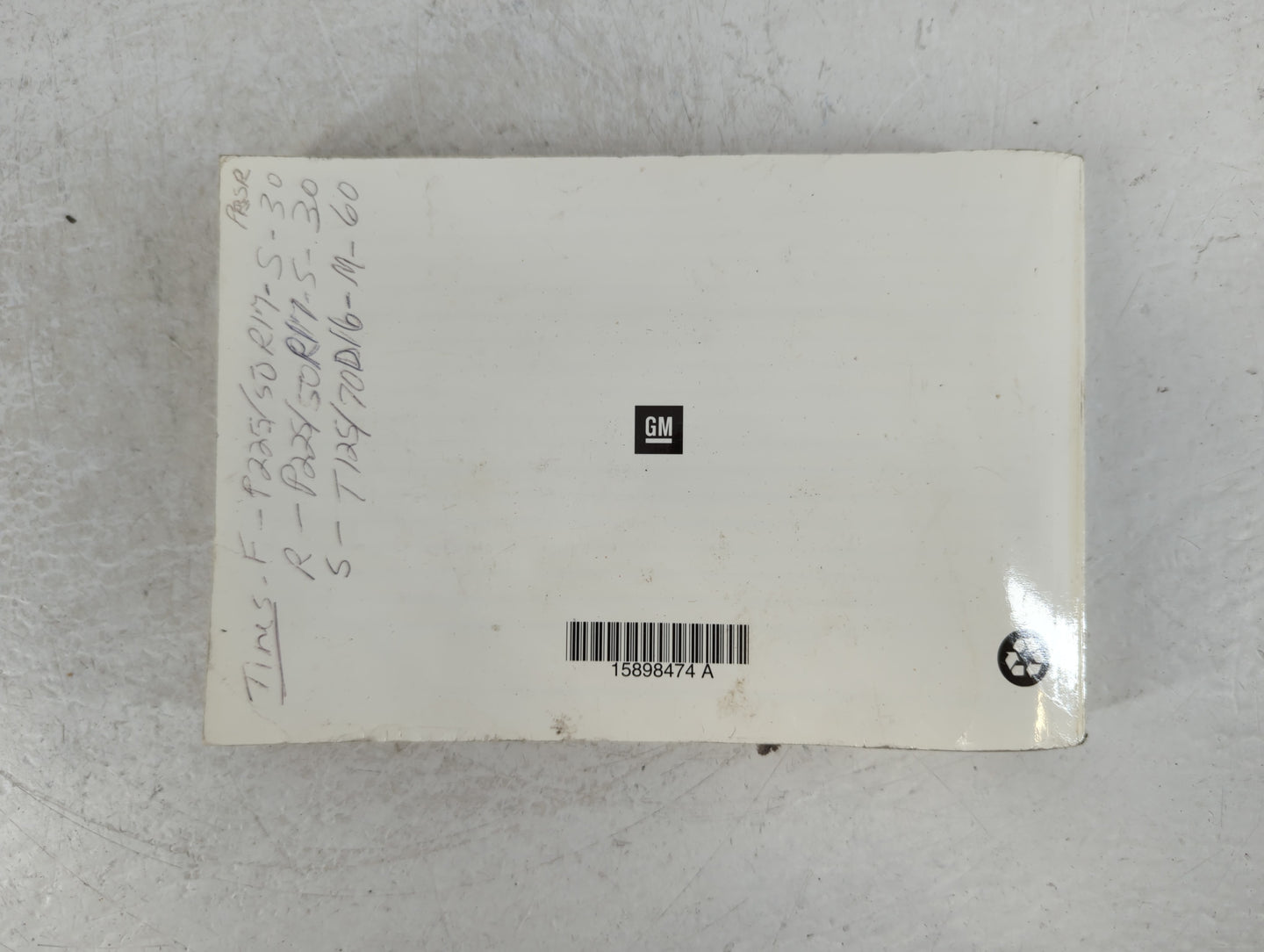 2009 Chevrolet Malibu Owners Manual Book Guide P/N:15898474 A OEM Used Auto Parts - Oemusedautoparts1.com