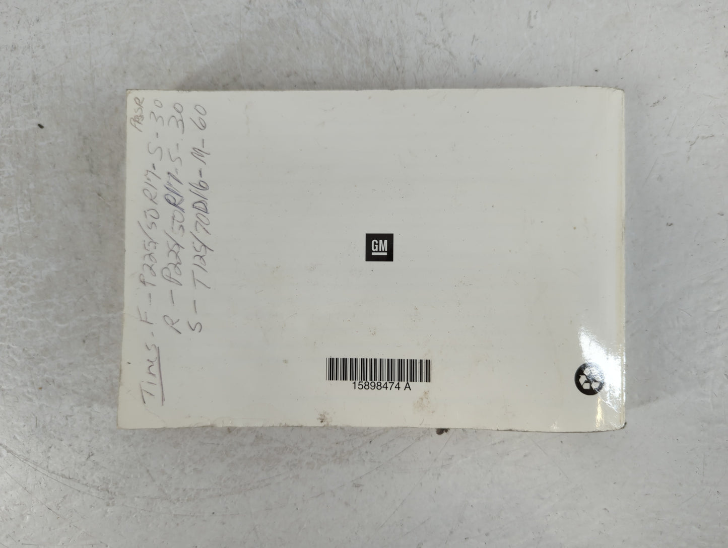 2009 Chevrolet Malibu Owners Manual Book Guide P/N:15898474 A OEM Used Auto Parts - Oemusedautoparts1.com