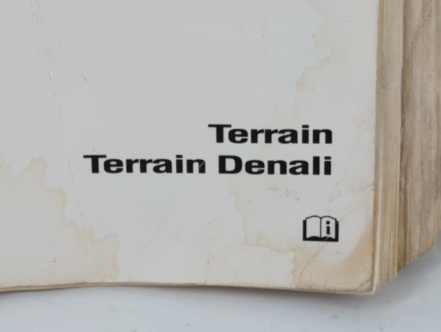 2015 Gmc Terrain Owners Manual Book Guide P/N:22985507 A OEM Used Auto Parts - Oemusedautoparts1.com