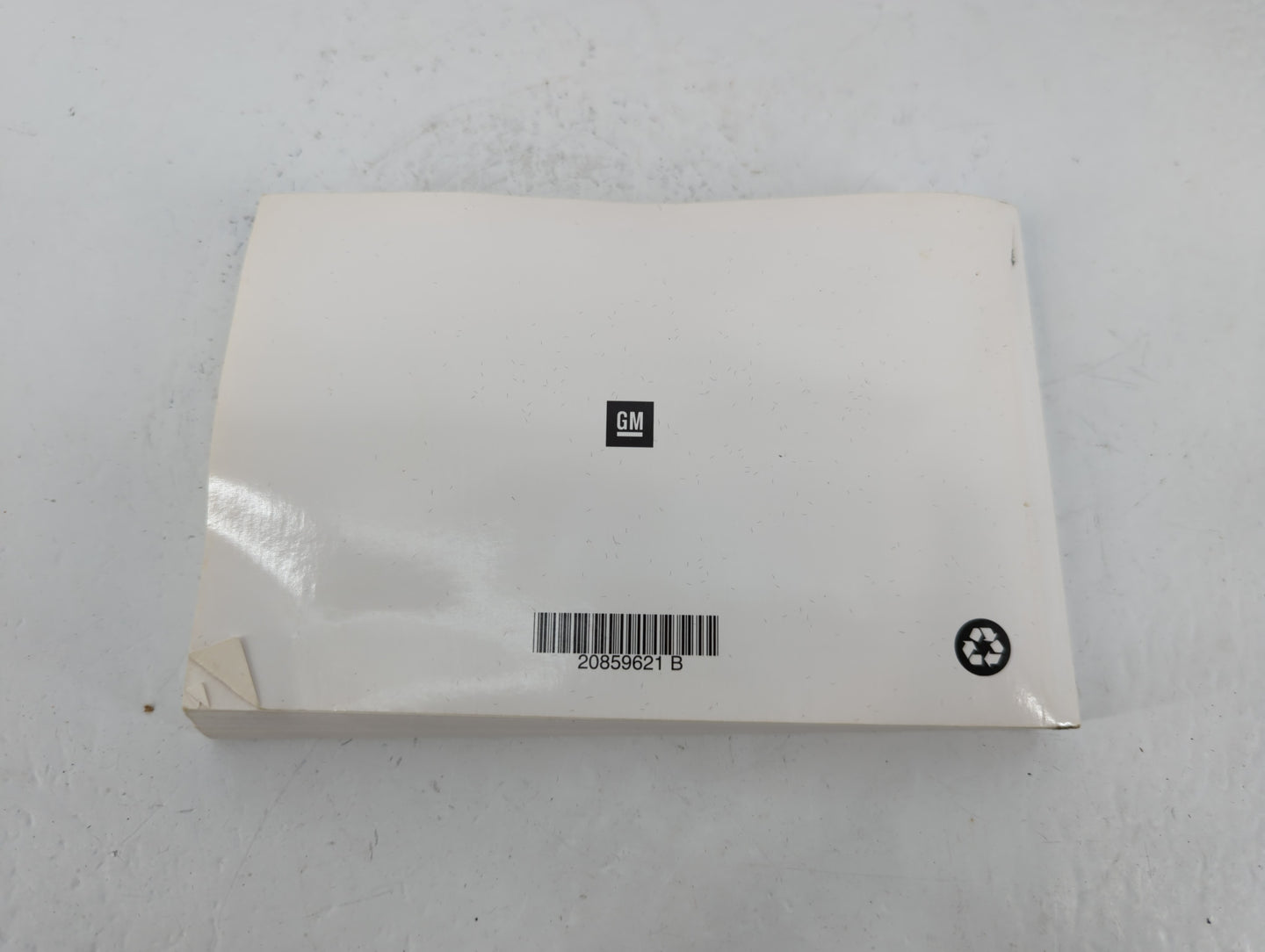 2011 Buick Lacrosse Owners Manual Book Guide P/N:20859621 B OEM Used Auto Parts - Oemusedautoparts1.com