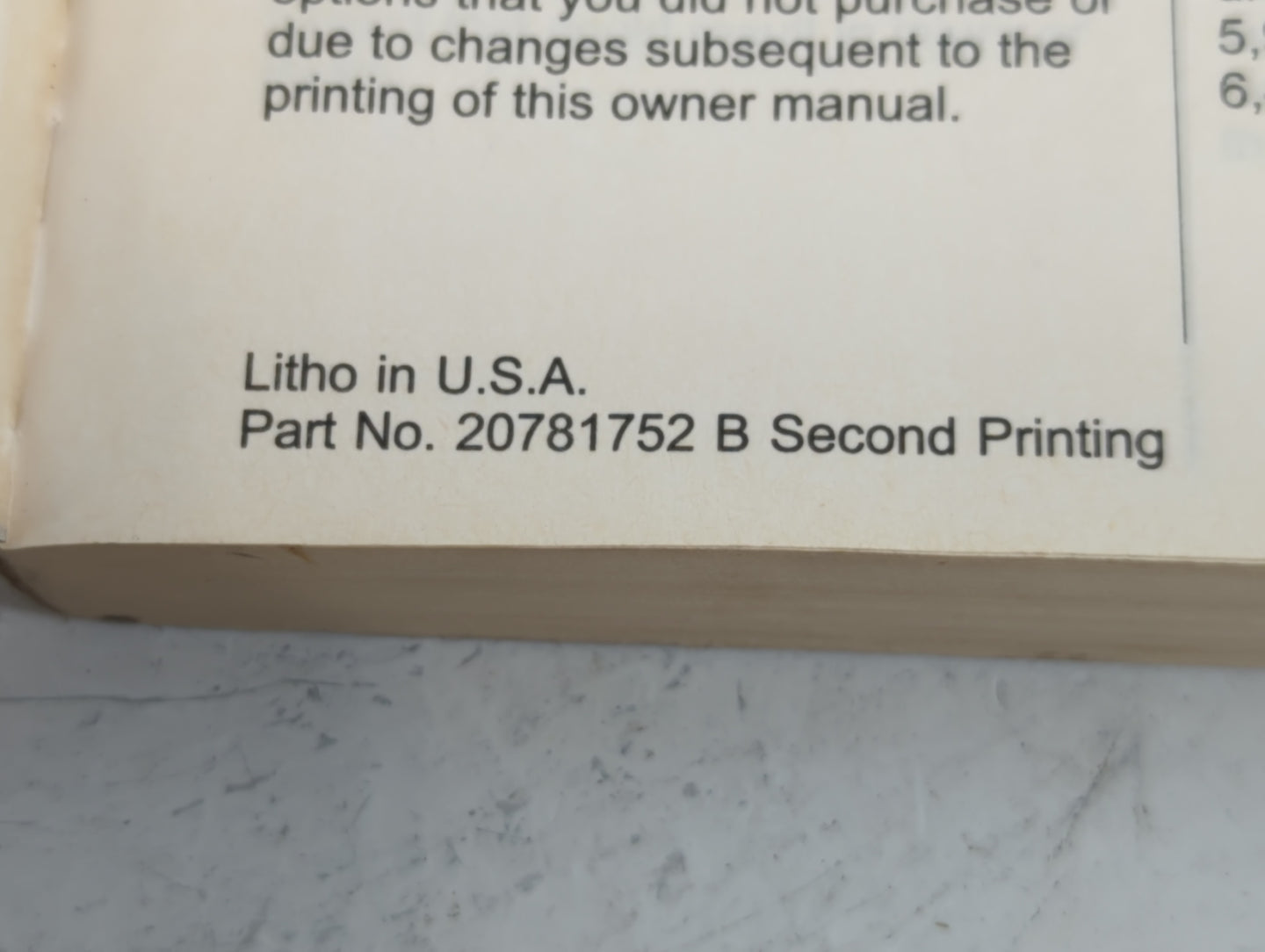 2011 Chevrolet Equinox Owners Manual Book Guide P/N:20781752 B OEM Used Auto Parts - Oemusedautoparts1.com