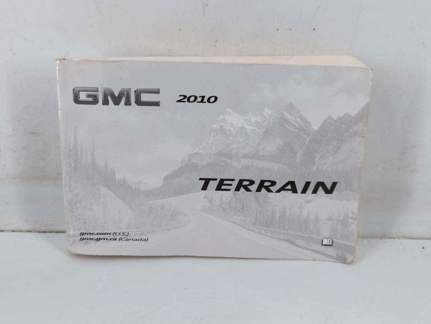 2010 Gmc Terrain Owners Manual Book Guide P/N:25798563 A OEM Used Auto Parts - Oemusedautoparts1.com