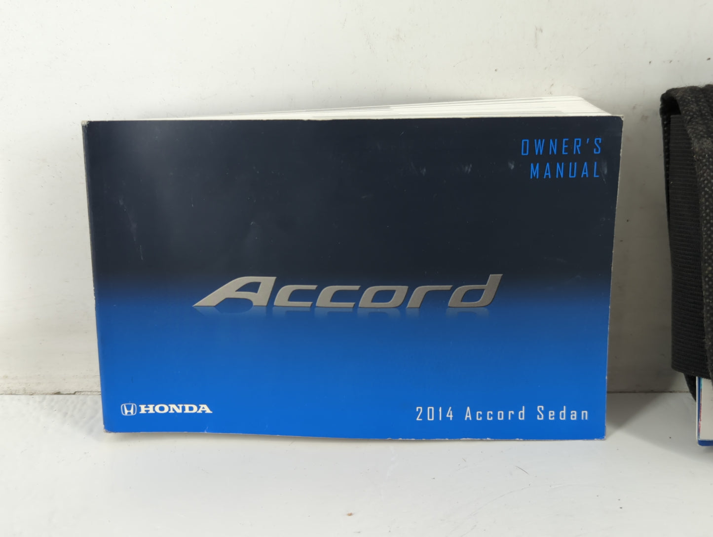 2014 Honda Accord Owners Manual Book Guide P/N:00X31-T2A-6100 31T2A610 OEM Used Auto Parts - Oemusedautoparts1.com
